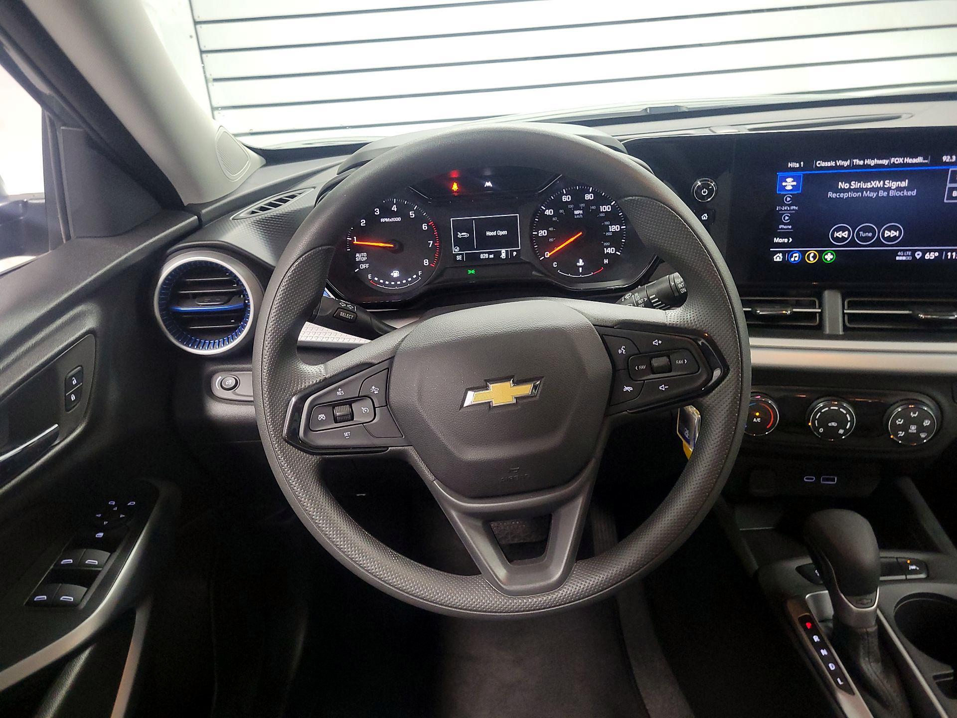 Thumbnail: 2026 Chevrolet Trax - 10