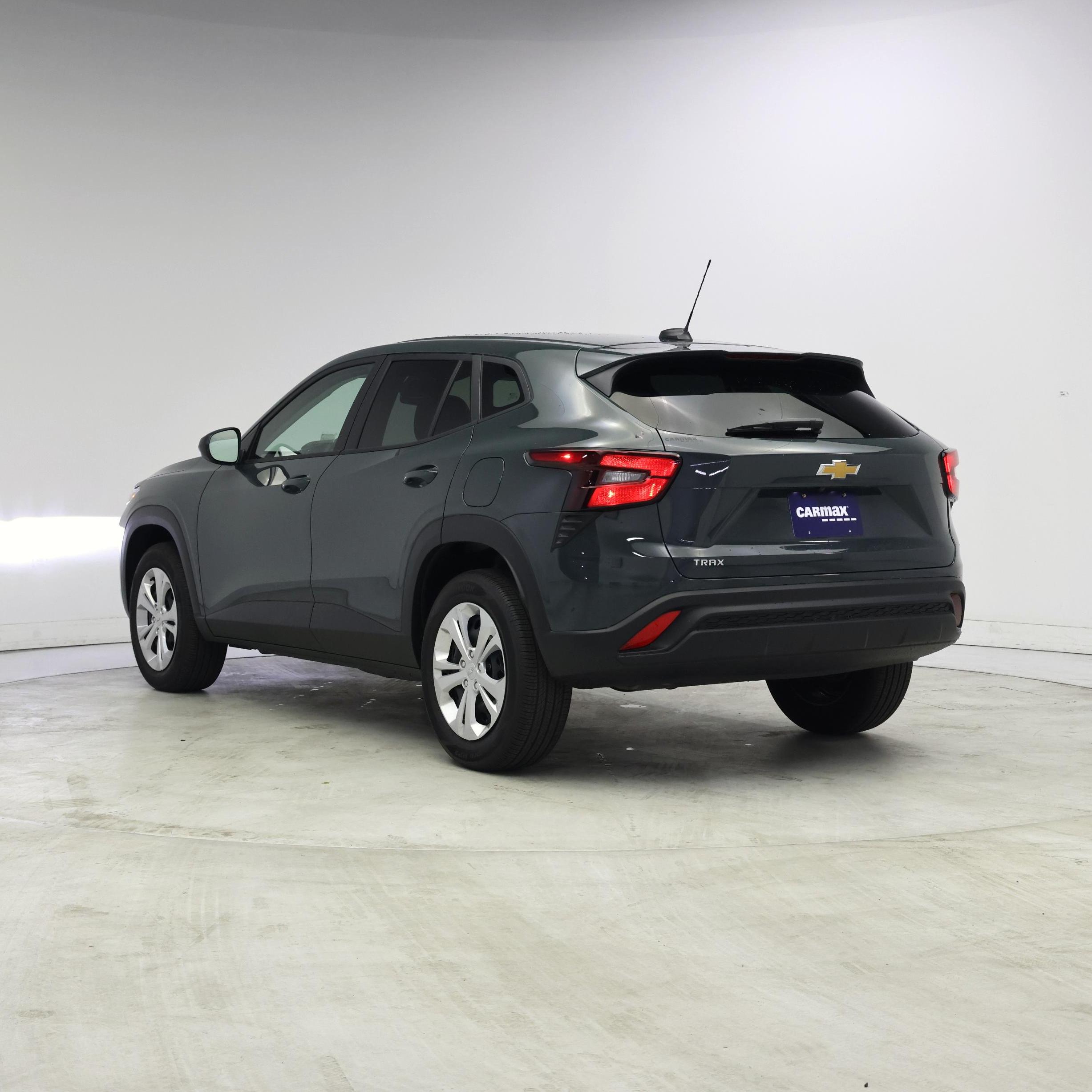 Thumbnail: 2026 Chevrolet Trax - 2