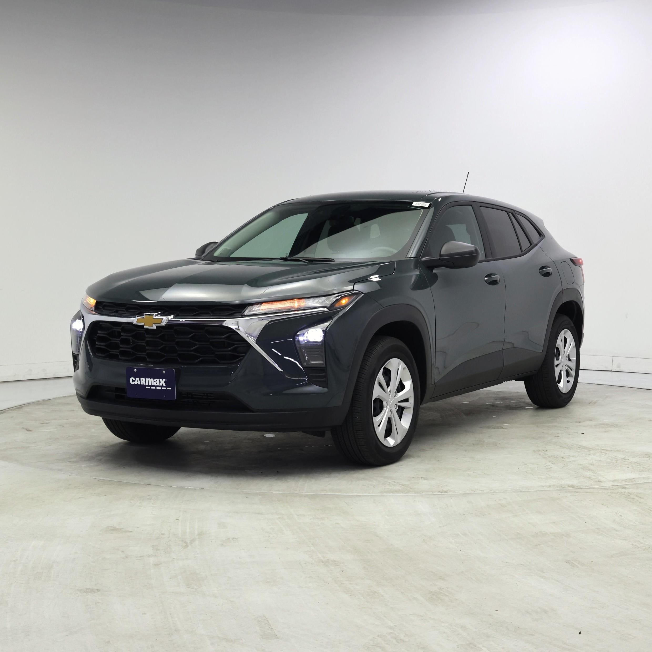 Thumbnail: 2026 Chevrolet Trax - 4