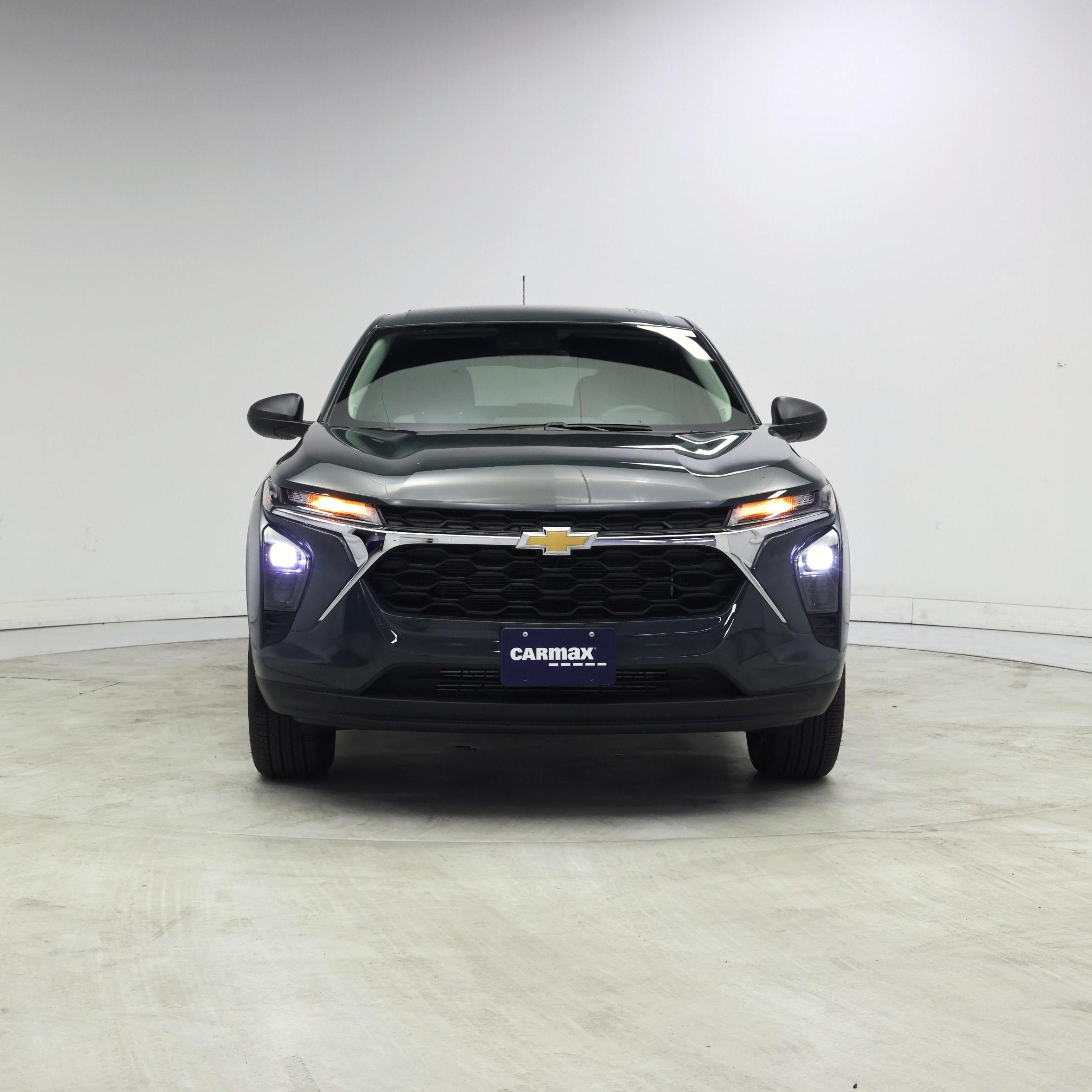 Thumbnail: 2026 Chevrolet Trax - 5