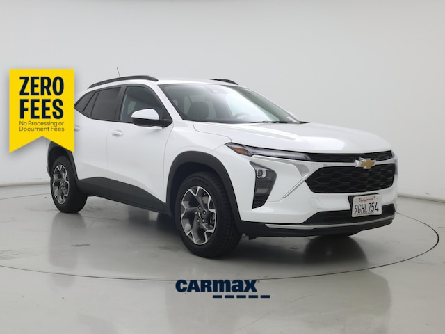 White 2024 Chevrolet Trax LT FWD SUV / Crossover Front-Wheel Drive Automatic