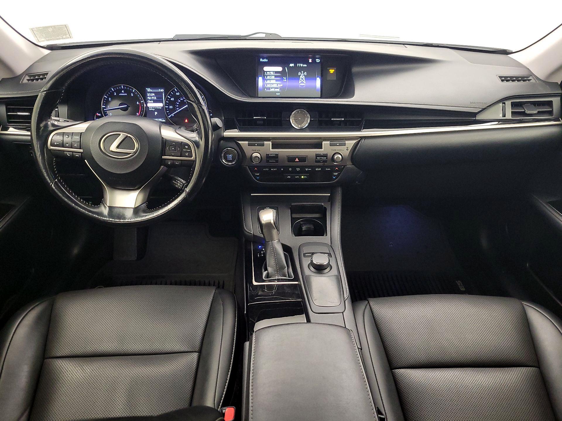 Thumbnail: 2017 Lexus ES - 9