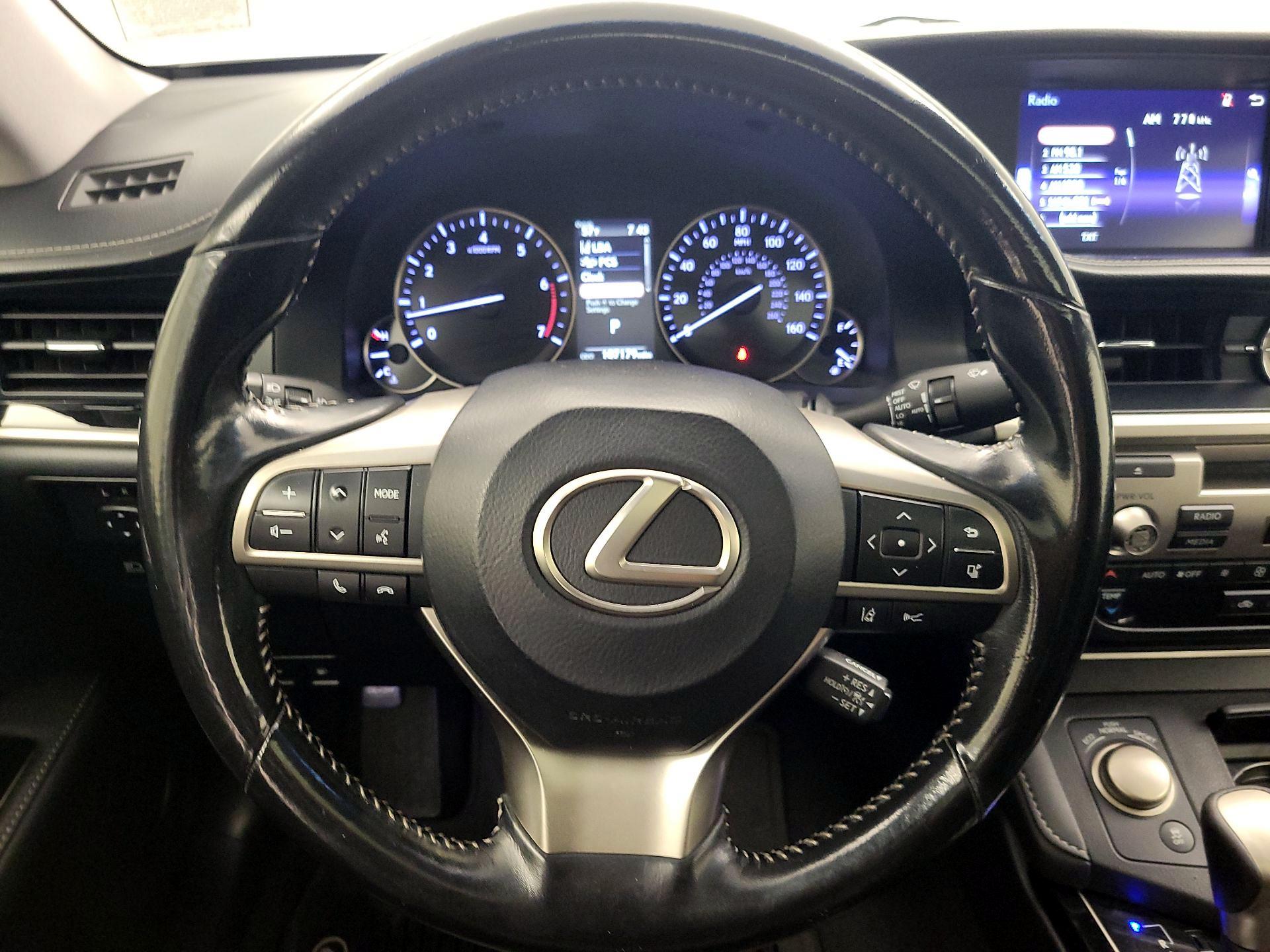 Thumbnail: 2017 Lexus ES - 10