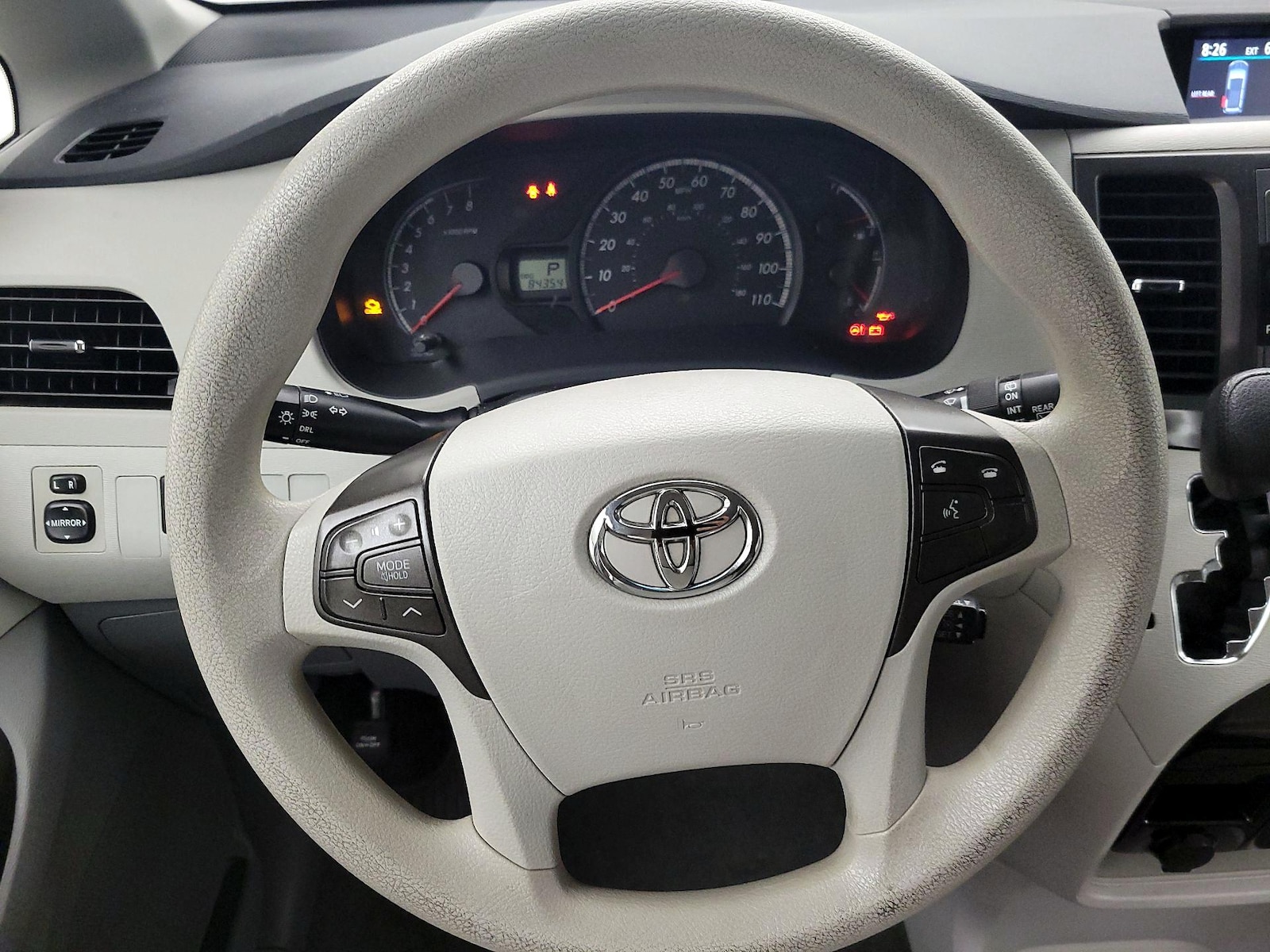 2014 Toyota Sienna LE - Photo 11