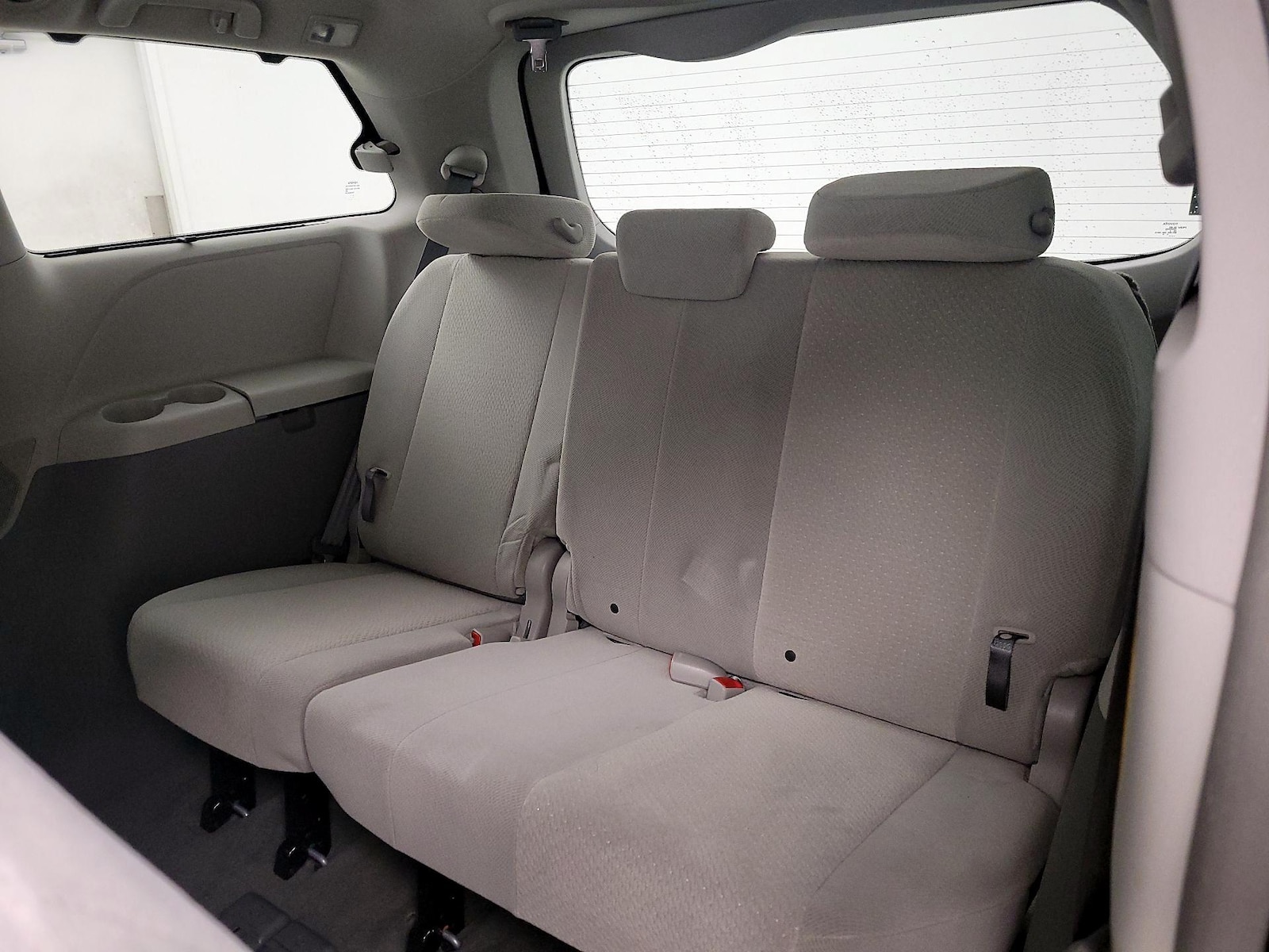 2014 Toyota Sienna LE - Photo 20