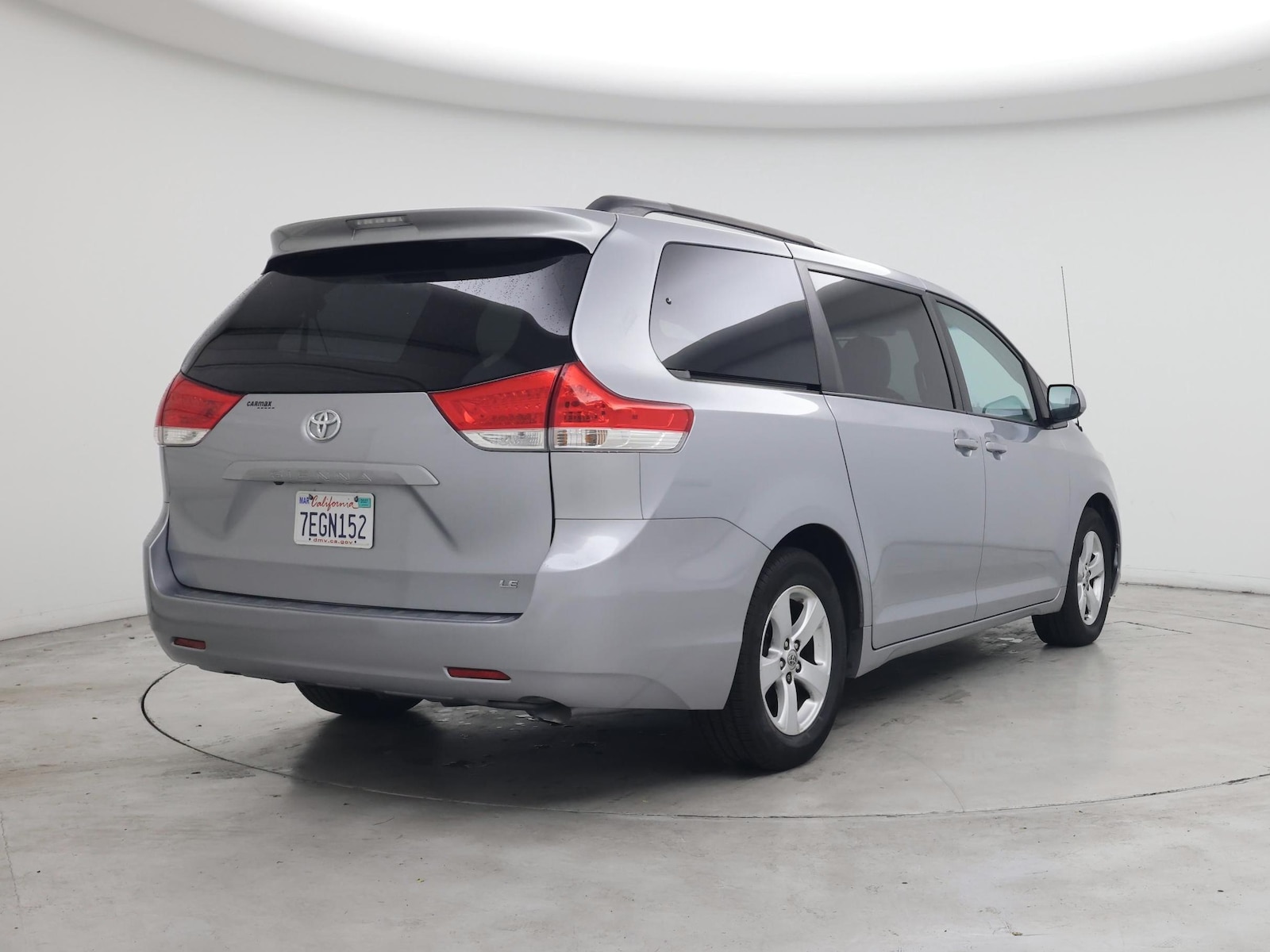 2014 Toyota Sienna LE - Photo 9