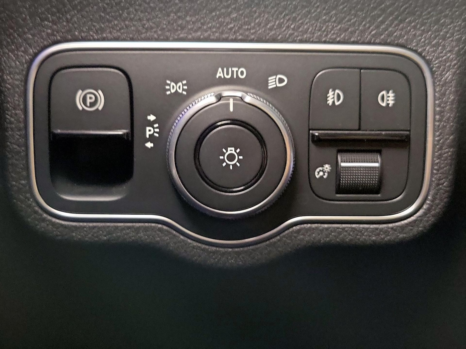 2022 Mercedes-Benz GLB Base - Photo 14