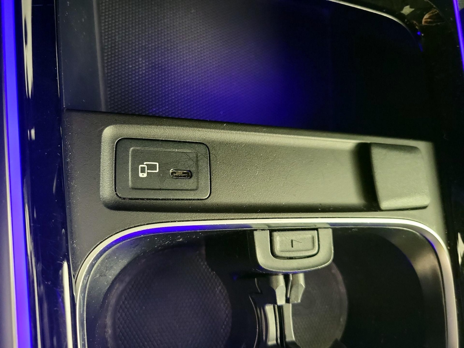 2022 Mercedes-Benz GLB Base - Photo 19