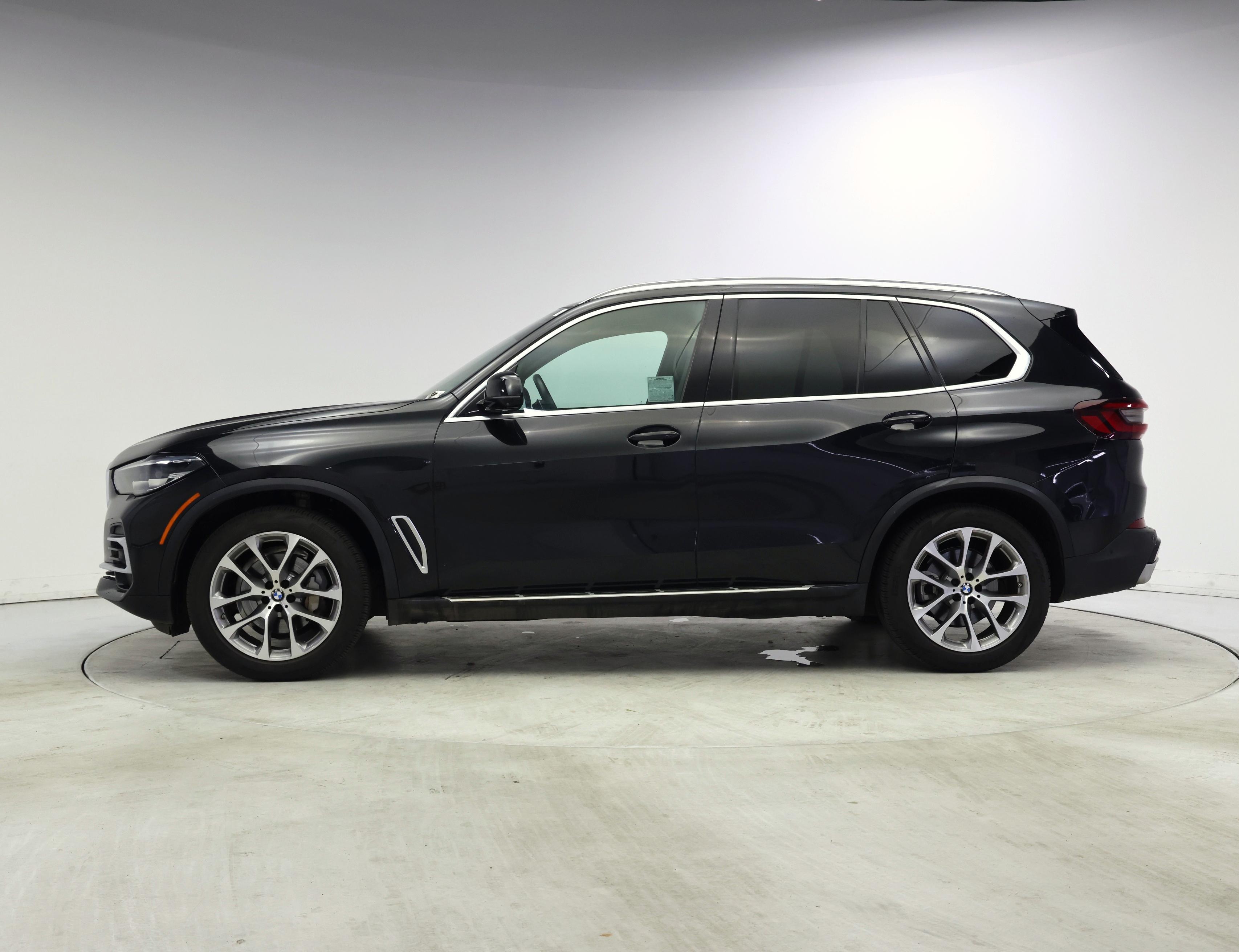 Thumbnail: 2023 BMW X5 - 3