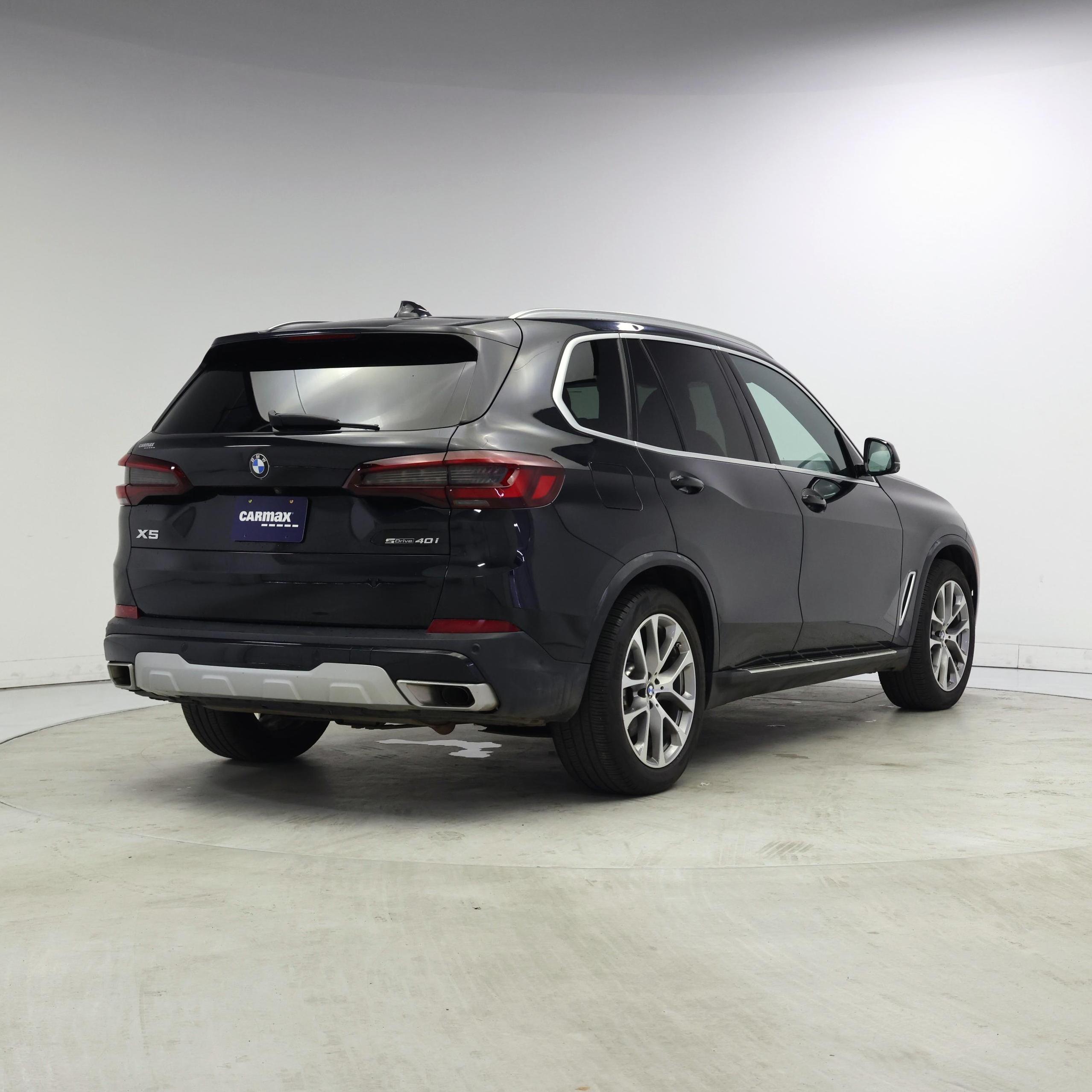 Thumbnail: 2023 BMW X5 - 8
