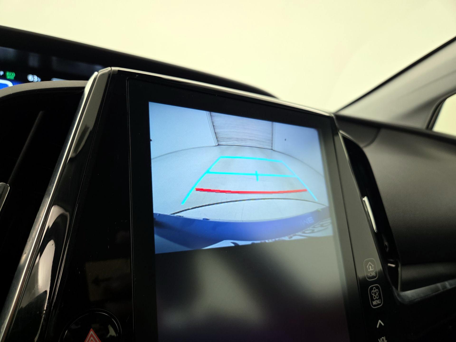 Thumbnail: 2022 Toyota Prius Prime - 15
