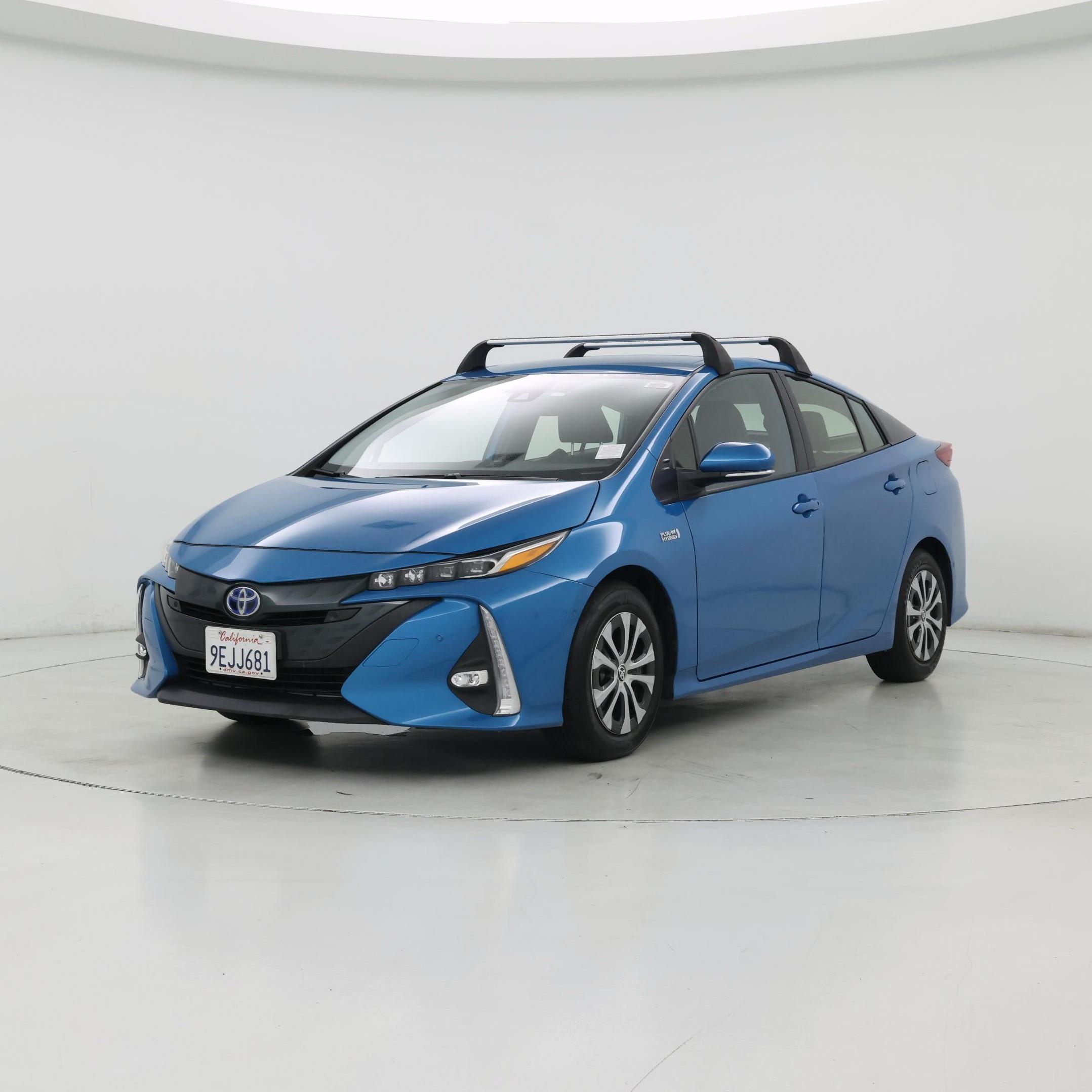 Thumbnail: 2022 Toyota Prius Prime - 4