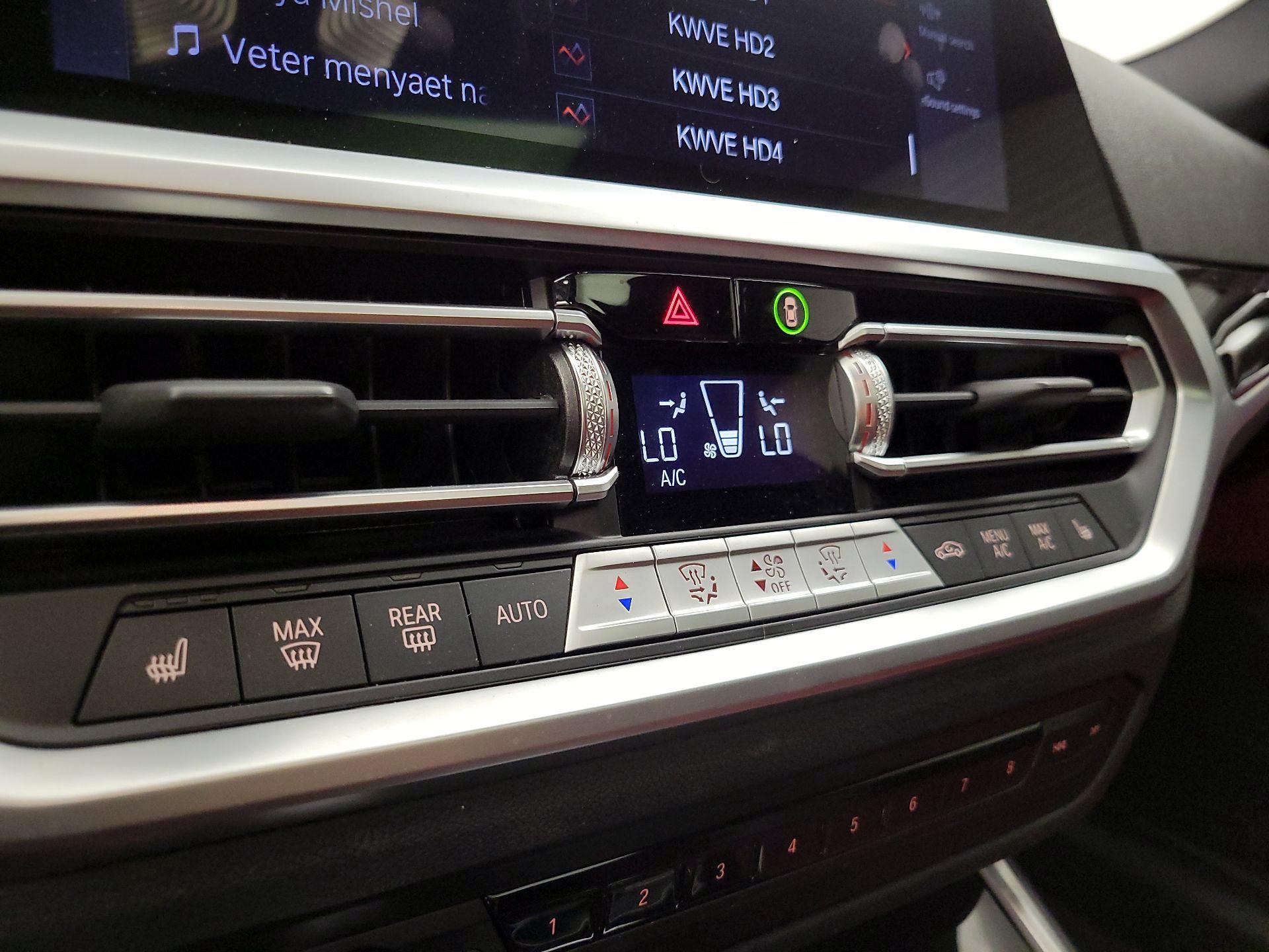 Thumbnail: 2023 BMW 4 Series - 16