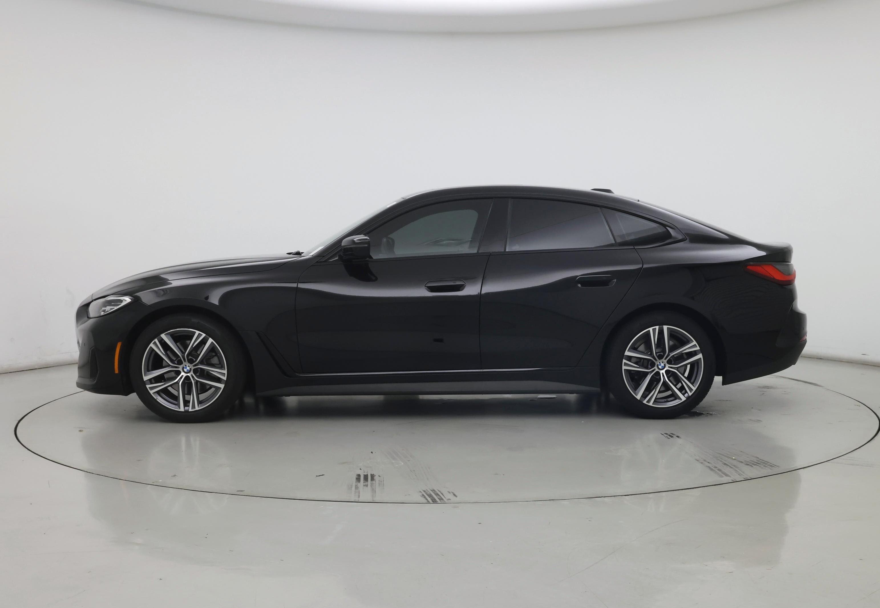 Thumbnail: 2023 BMW 4 Series - 3