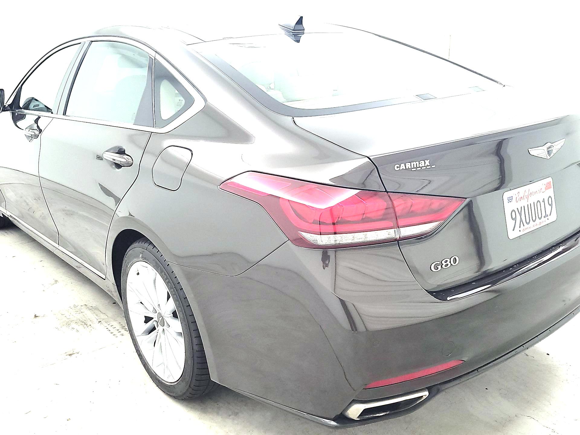 Thumbnail: 2017 Genesis G80 - 7