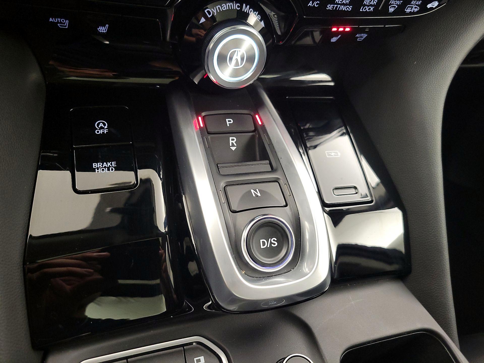 Thumbnail: 2023 Acura MDX - 17