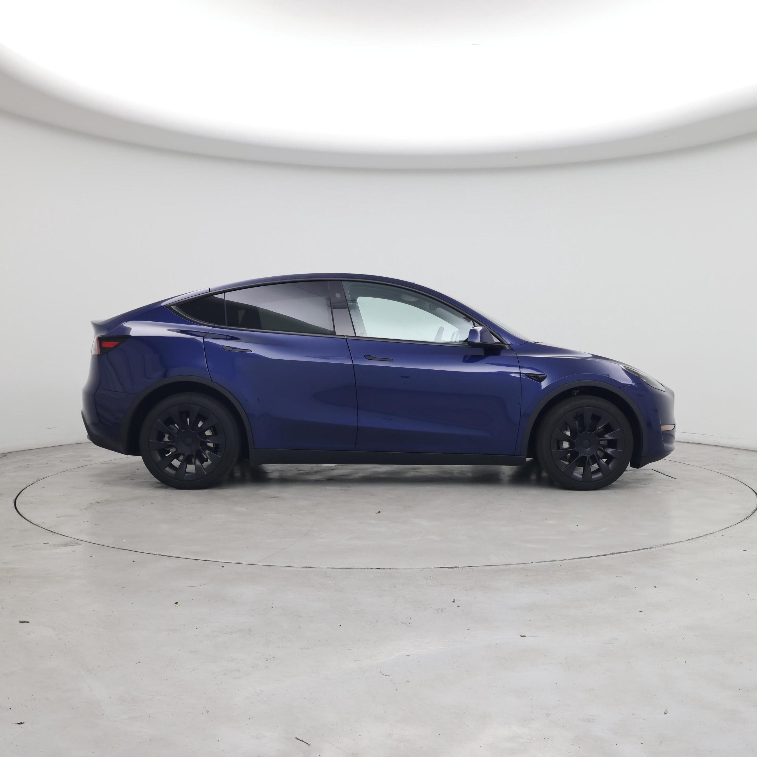 Thumbnail: 2023 Tesla Model Y - 7