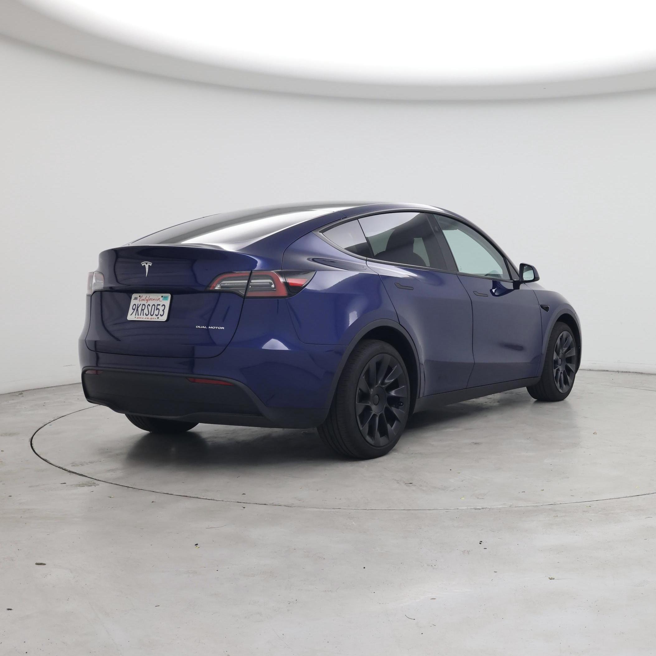 Thumbnail: 2023 Tesla Model Y - 8