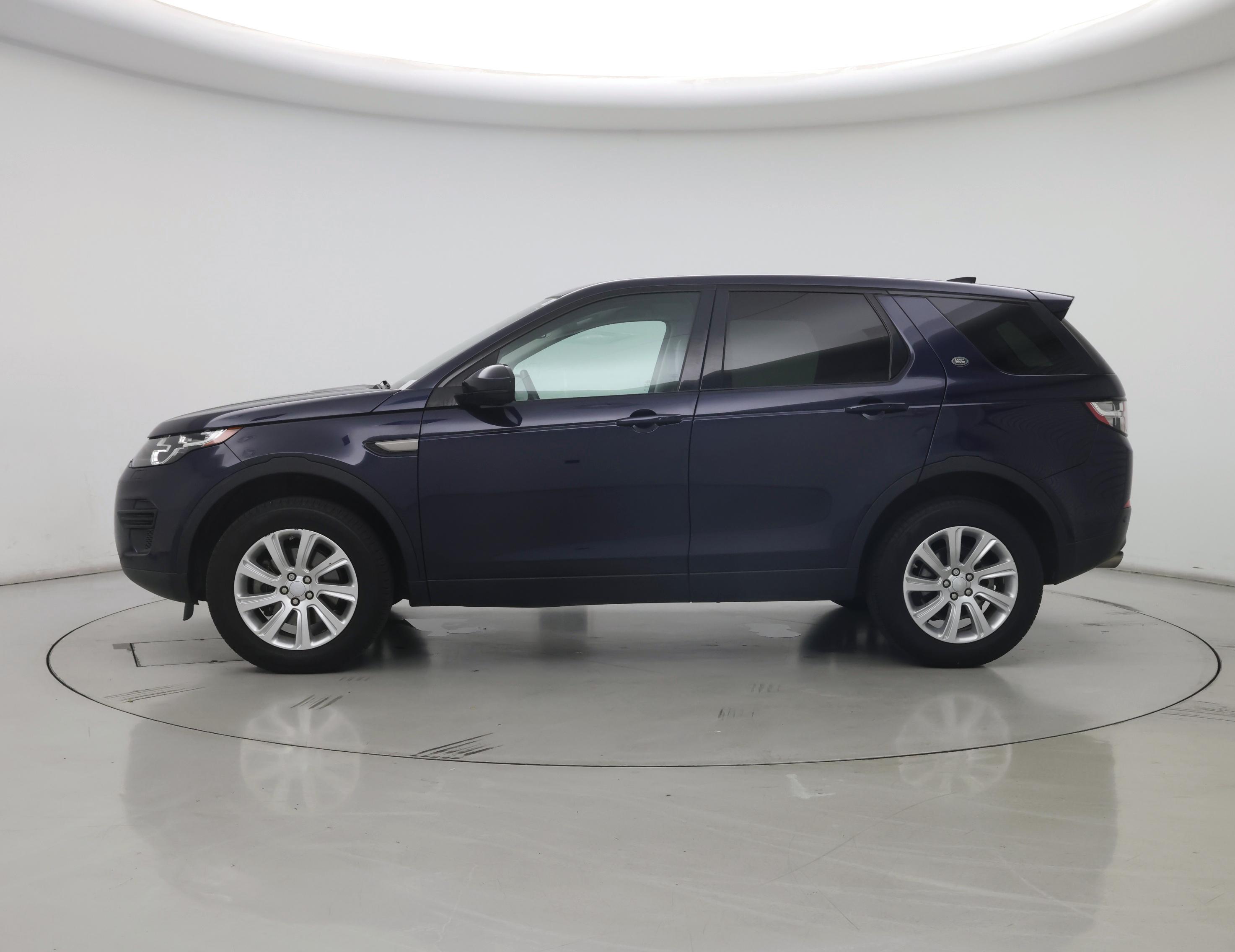 Thumbnail: 2019 Land Rover Discovery Sport - 3