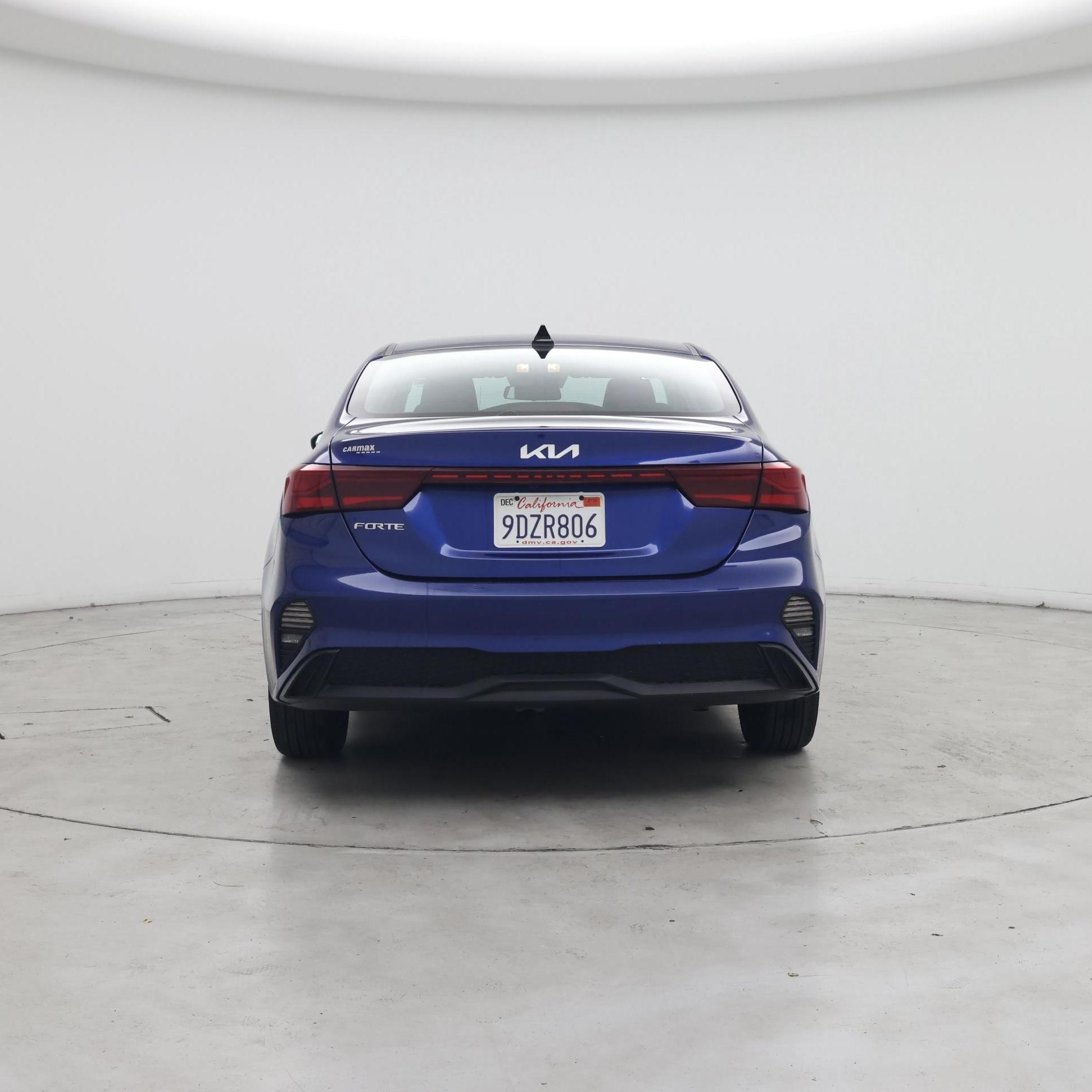Thumbnail: 2023 Kia Forte - 6