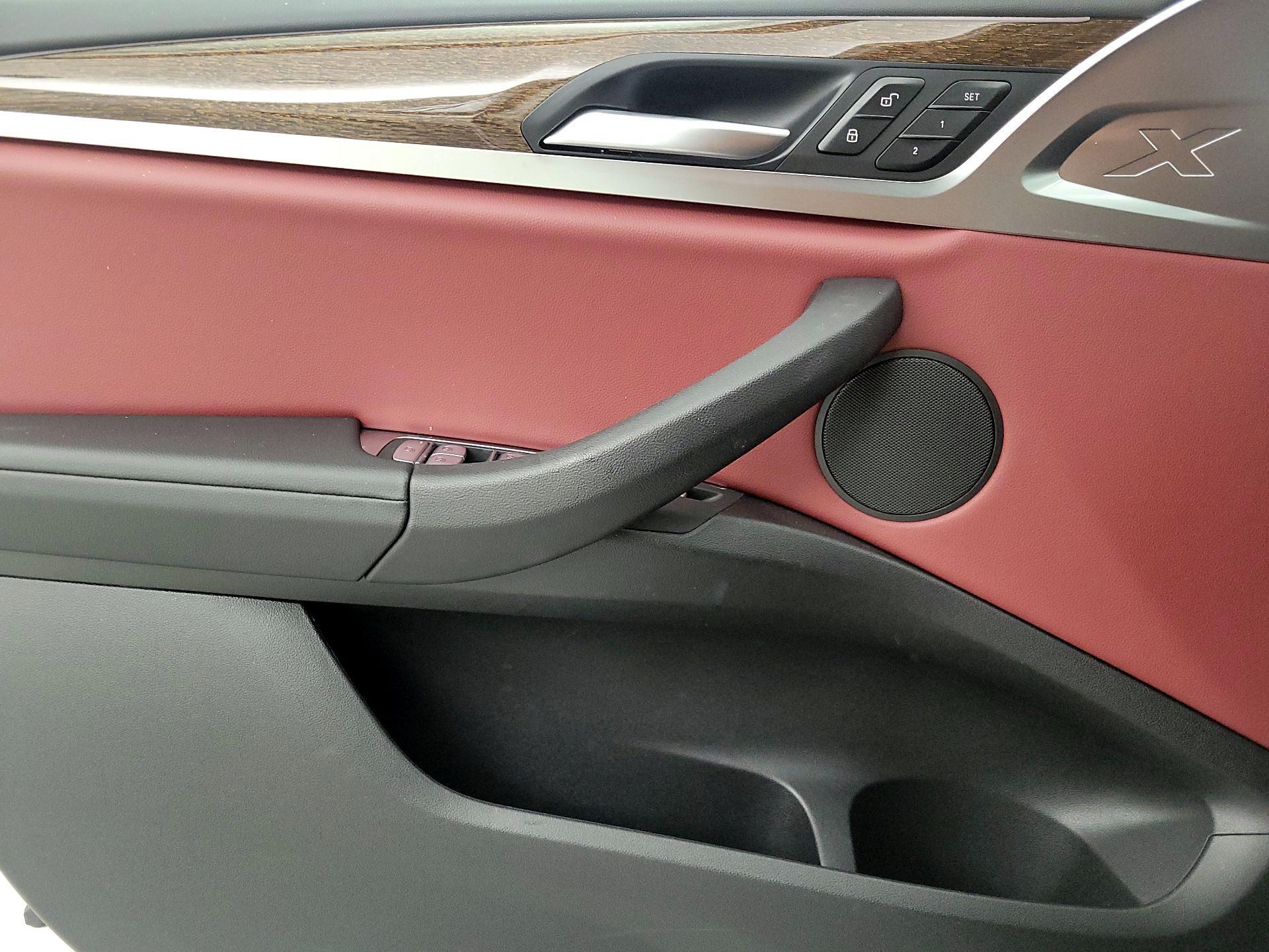 Thumbnail: 2023 BMW X3 - 12