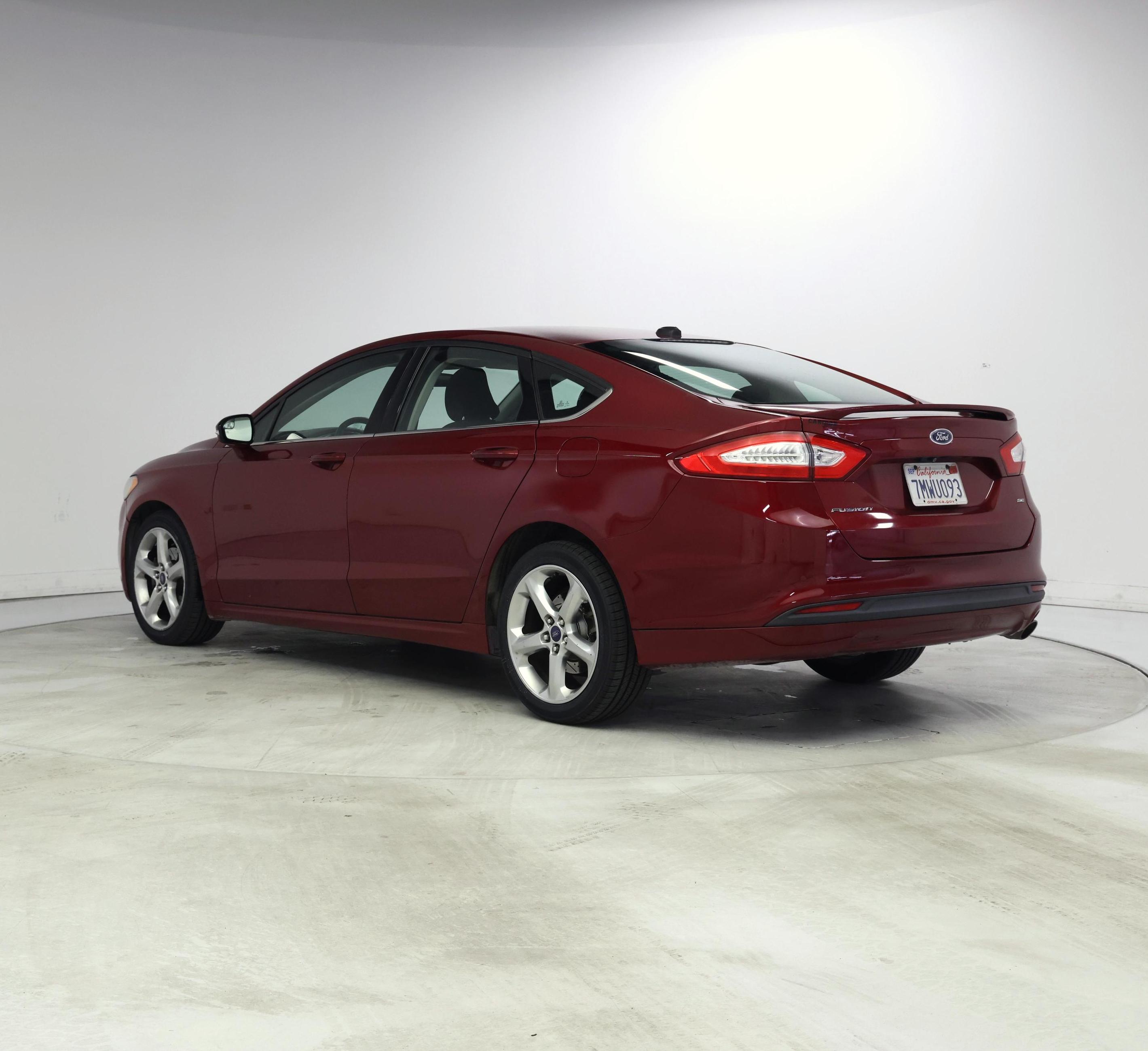 Thumbnail: 2016 Ford Fusion - 2