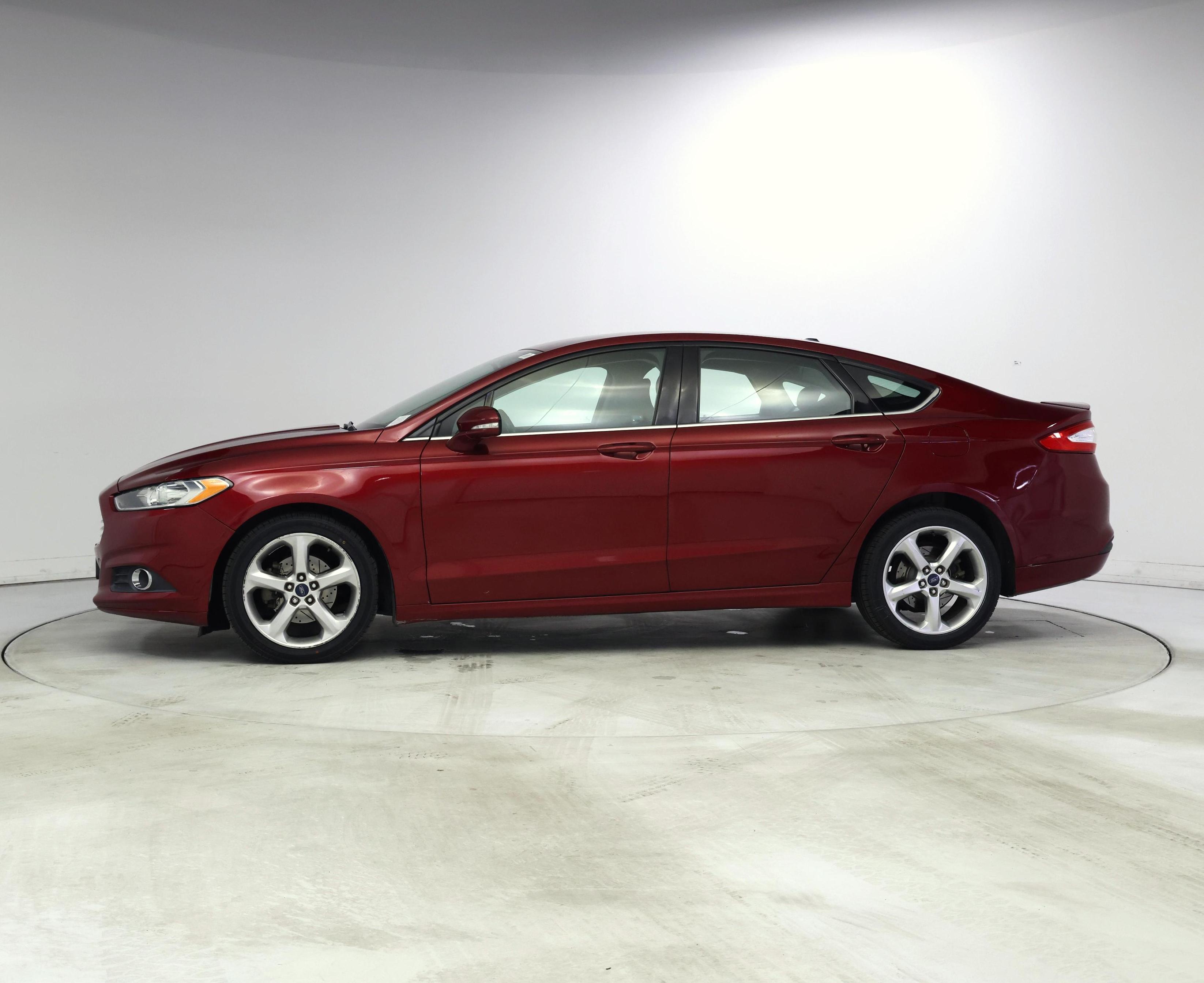 Thumbnail: 2016 Ford Fusion - 3