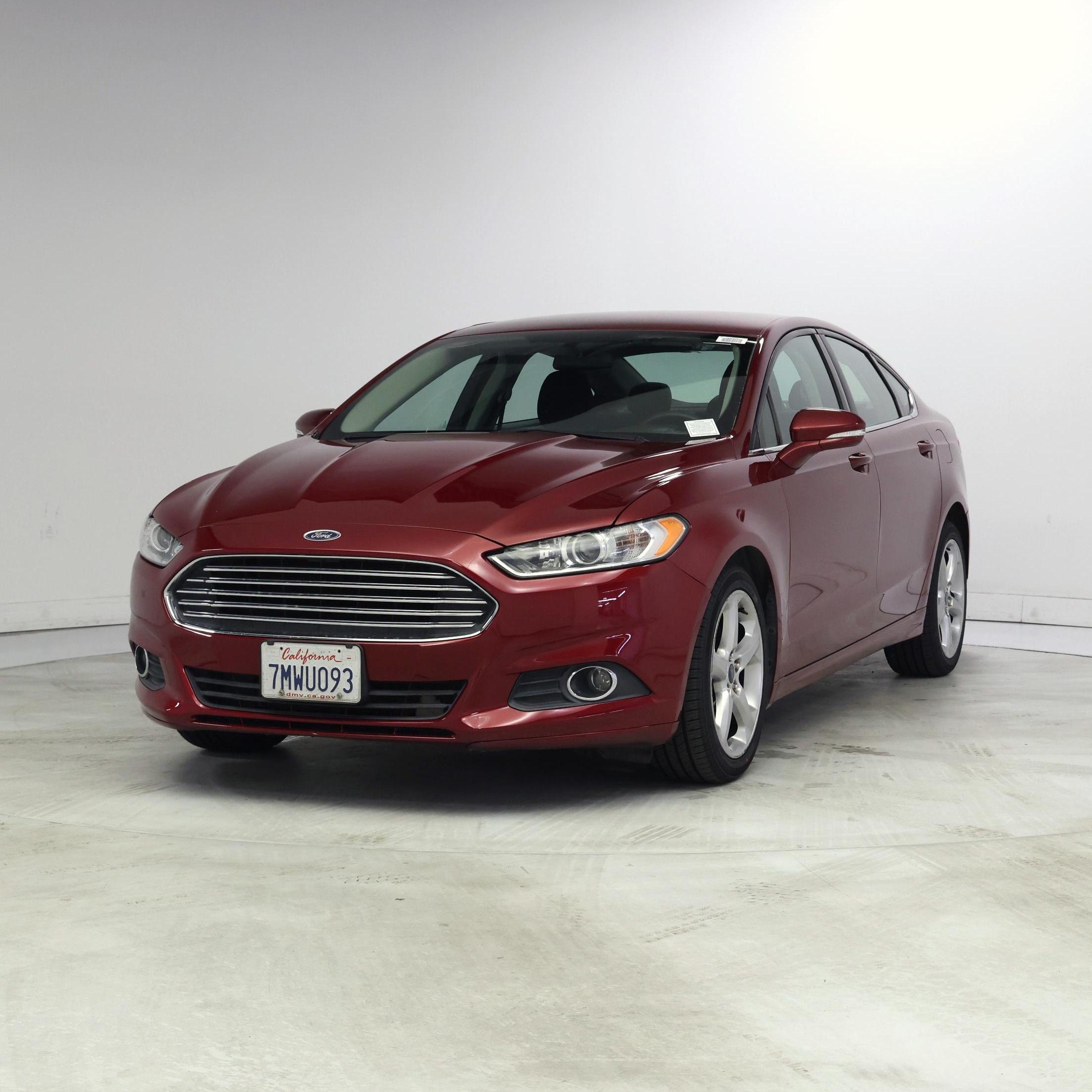 Thumbnail: 2016 Ford Fusion - 4