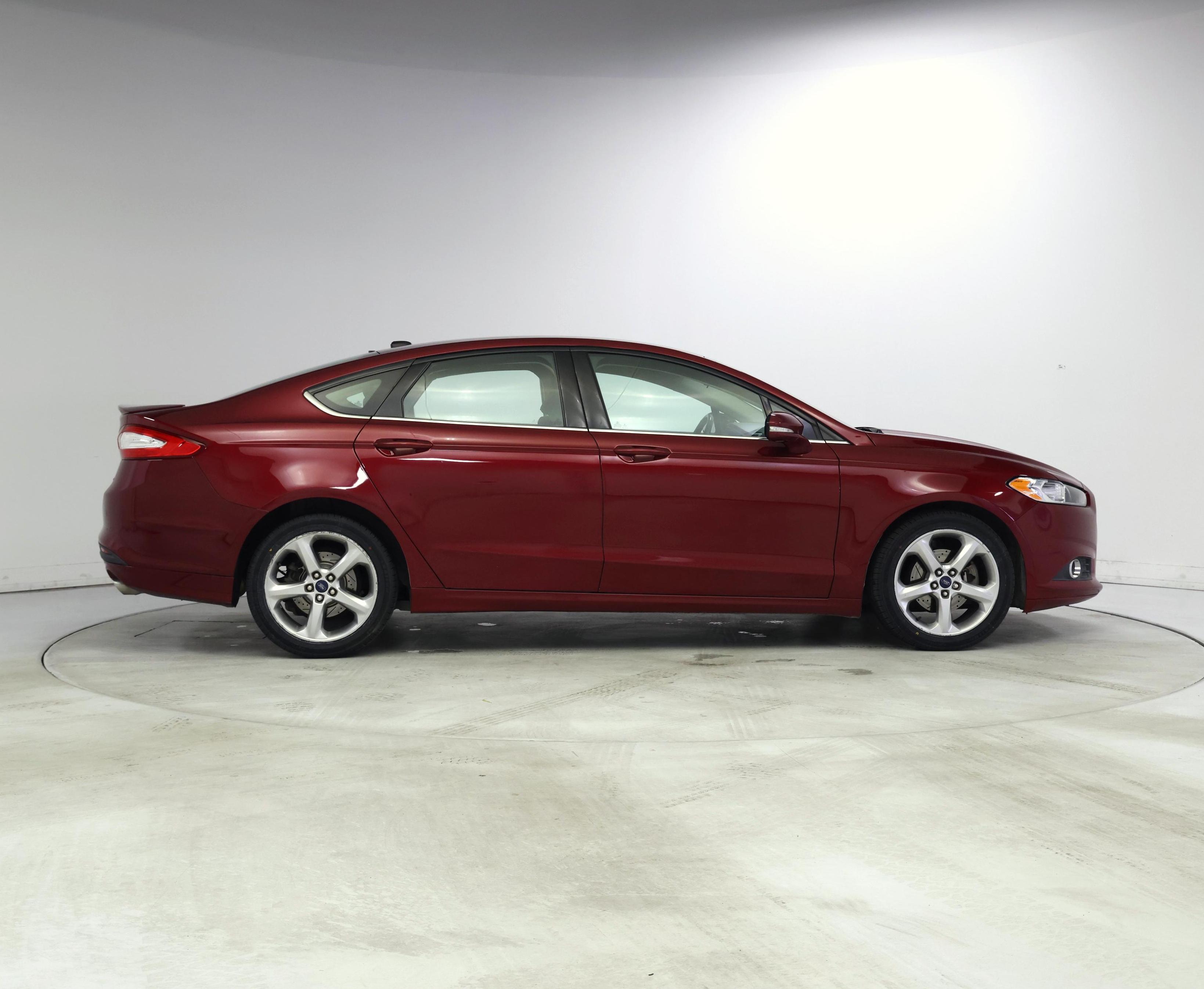 Thumbnail: 2016 Ford Fusion - 7