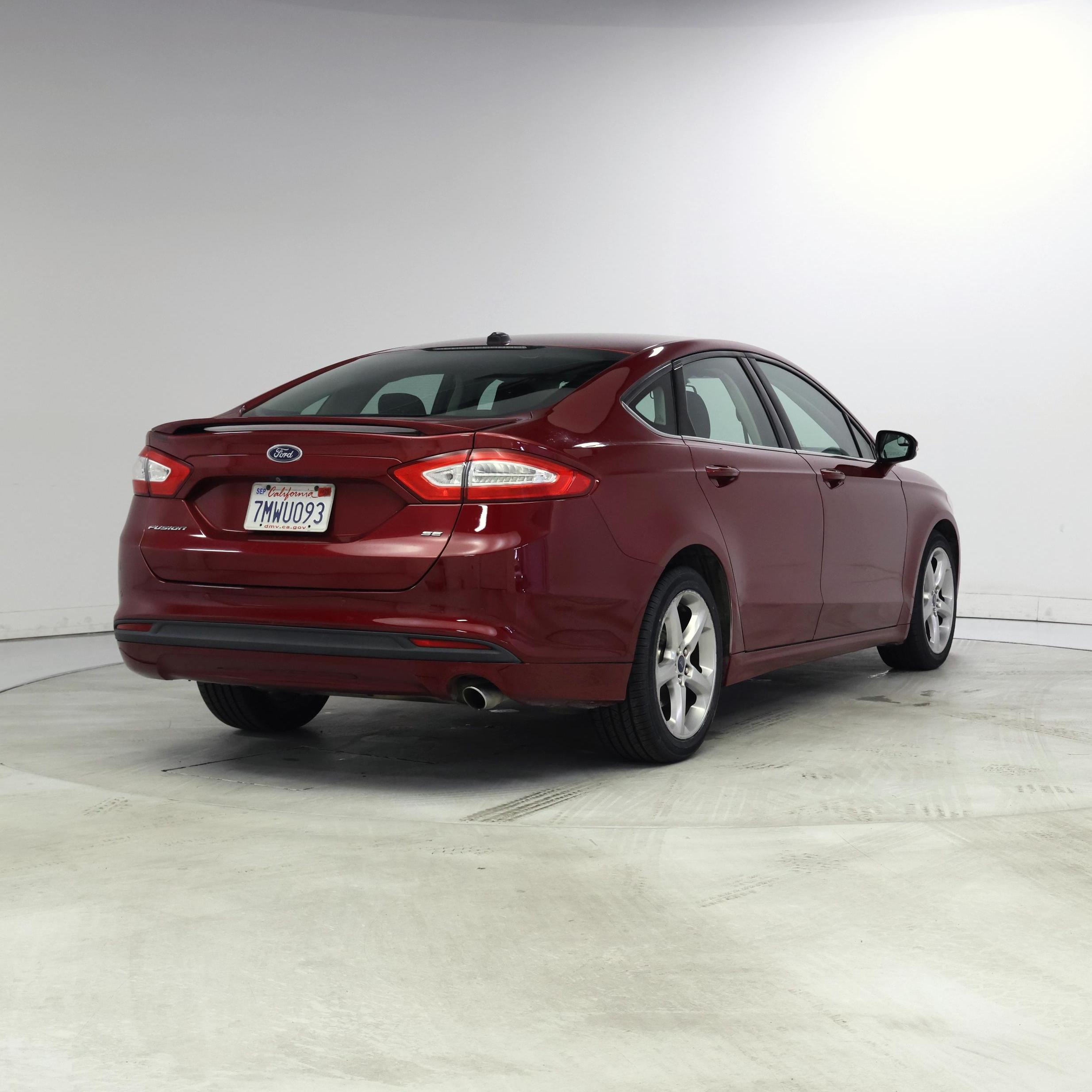 Thumbnail: 2016 Ford Fusion - 8