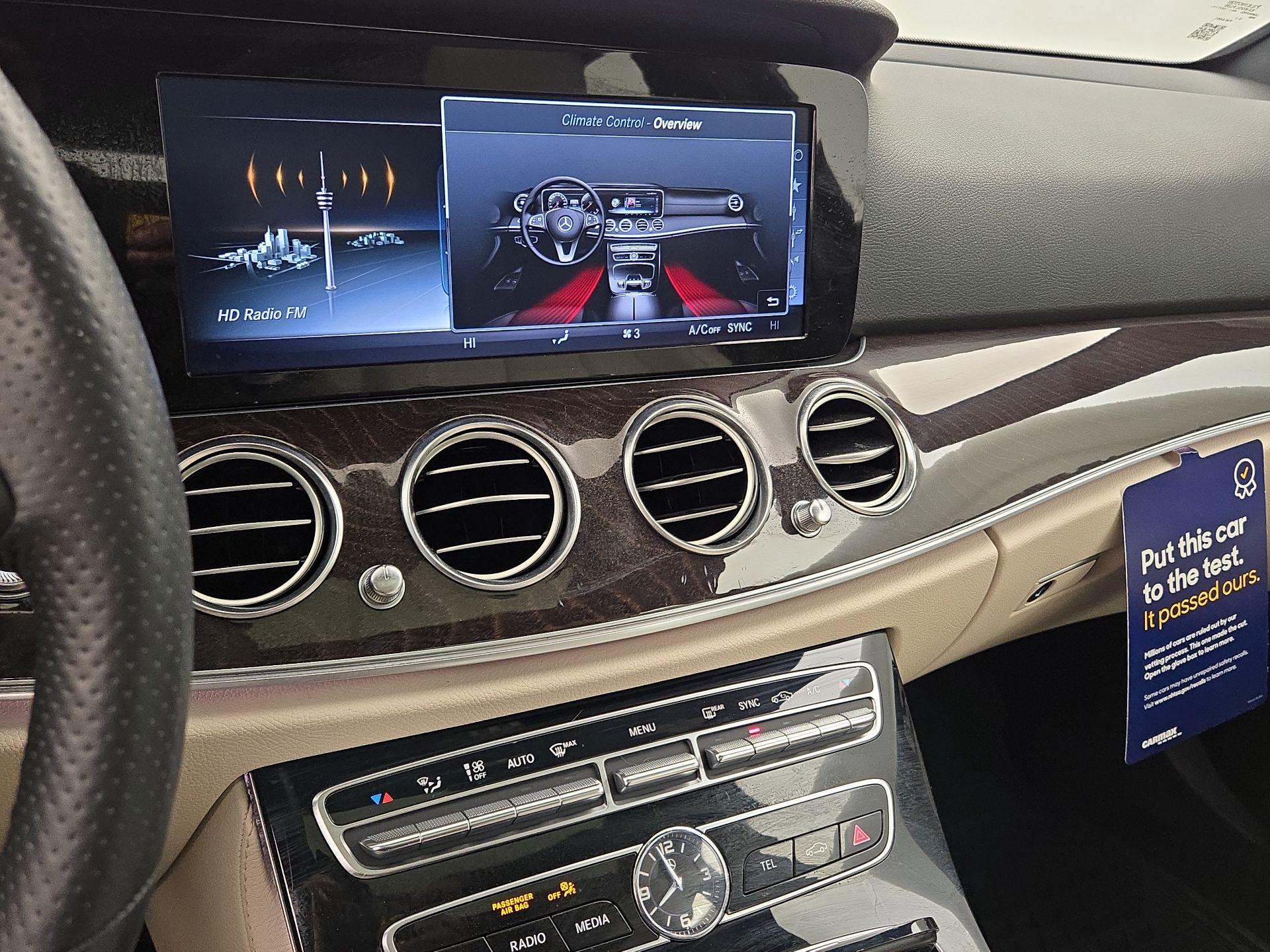 Thumbnail: 2017 Mercedes-Benz E-Class - 17