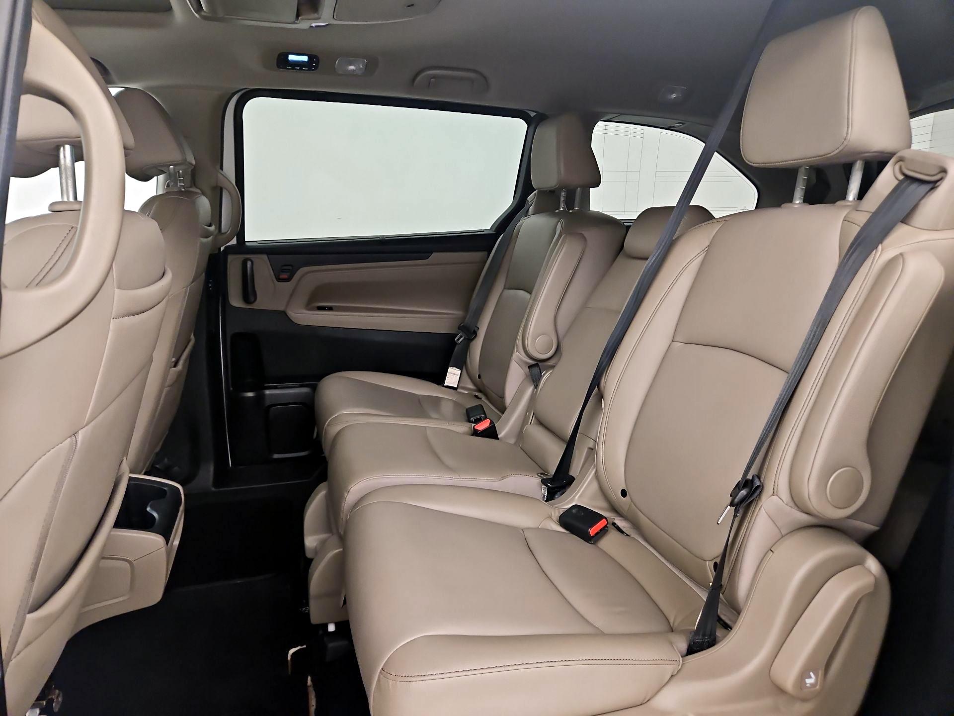 Thumbnail: 2023 Honda Odyssey - 20