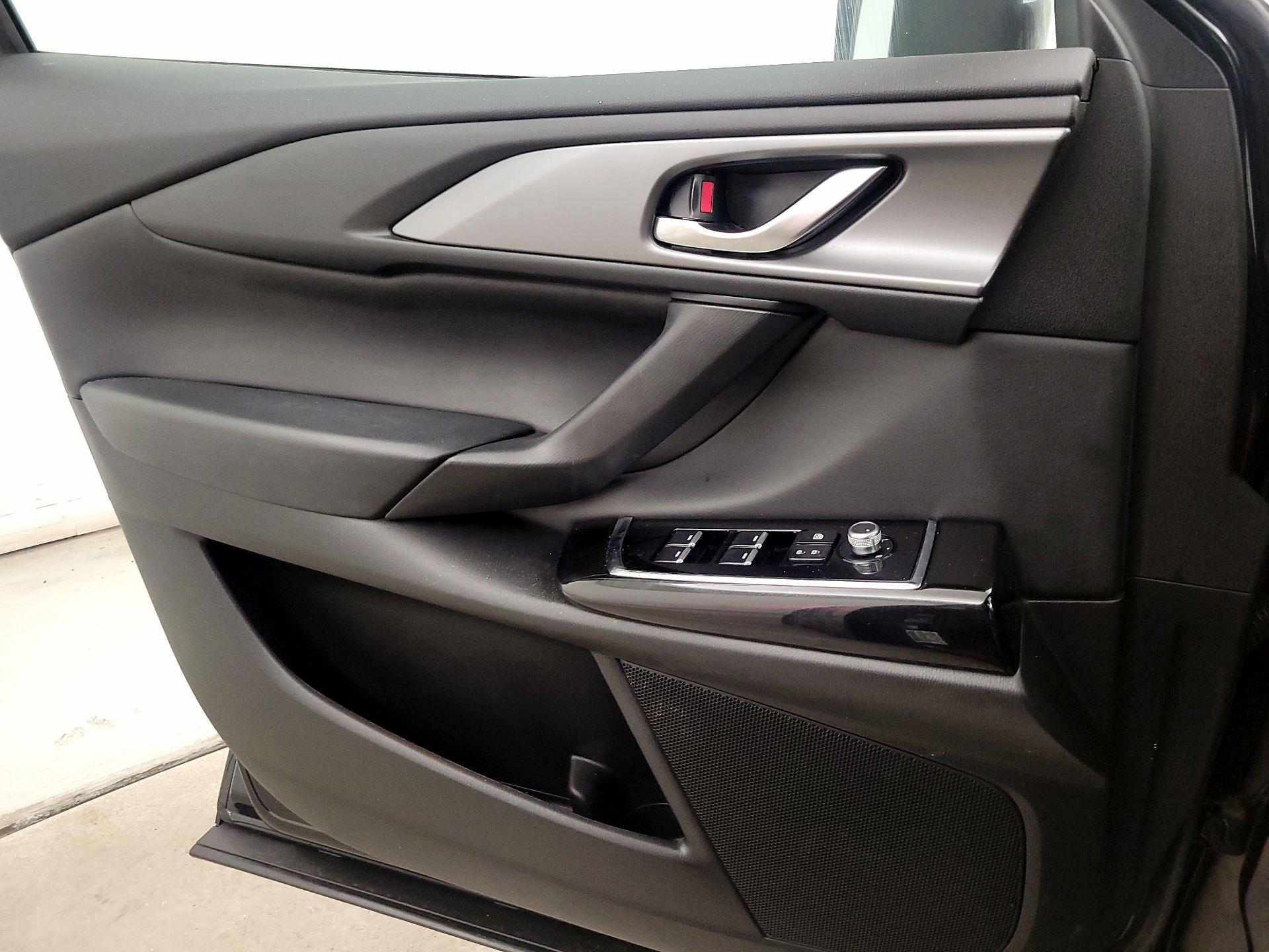 Thumbnail: 2023 Mazda CX-9 - 12