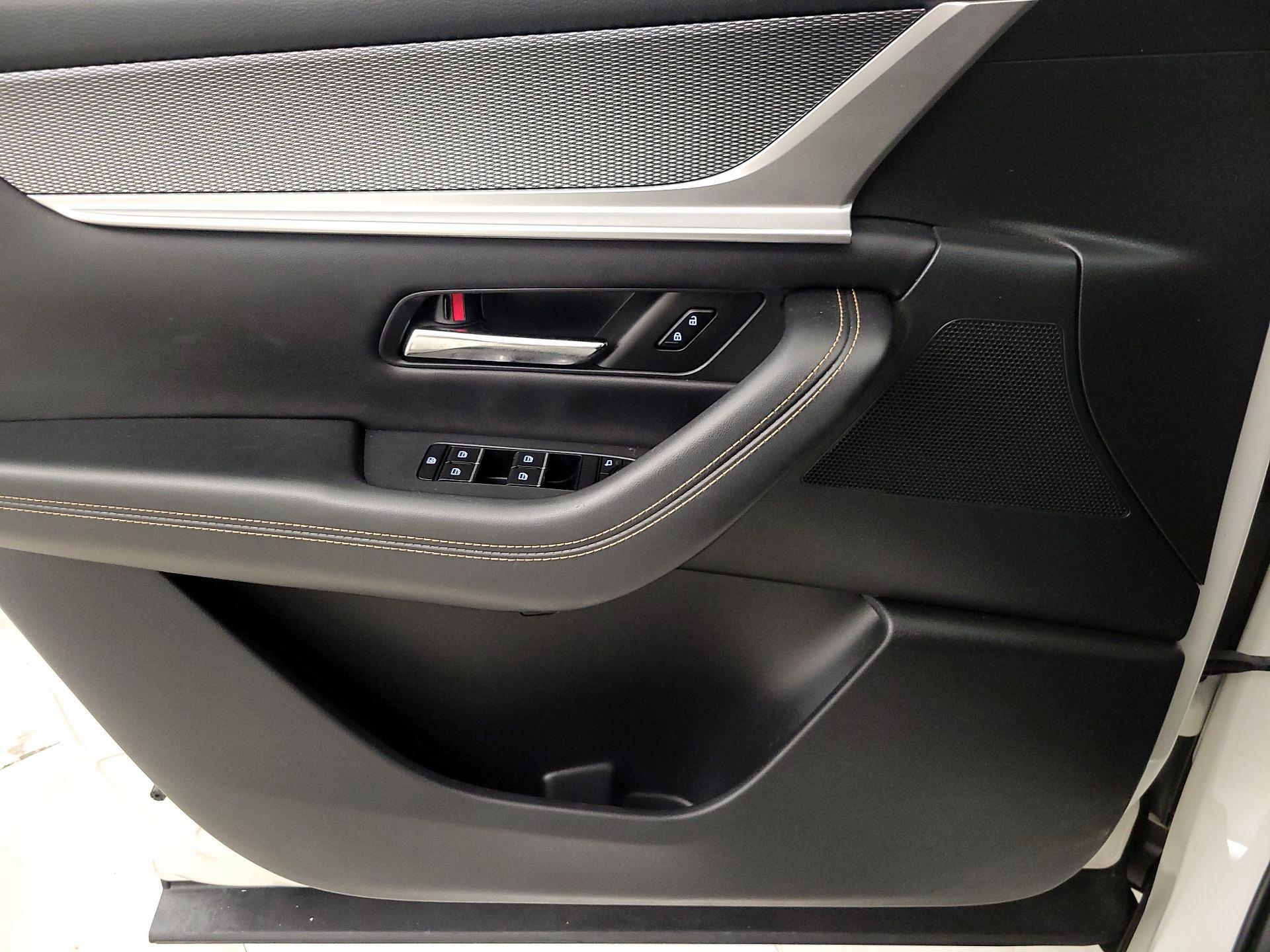 Thumbnail: 2024 Mazda CX-90 - 12