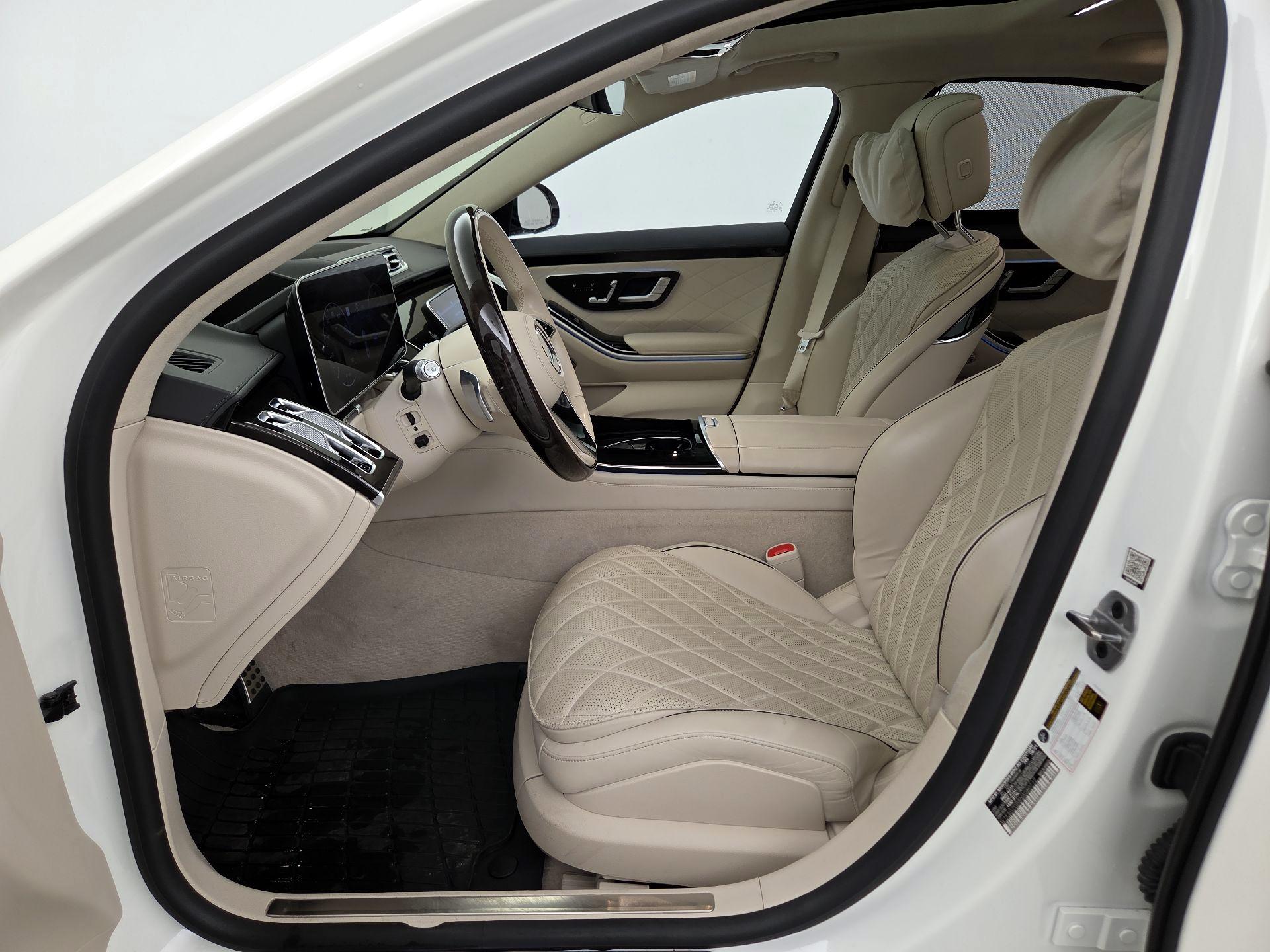 Thumbnail: 2022 Mercedes-Benz S-Class - 9