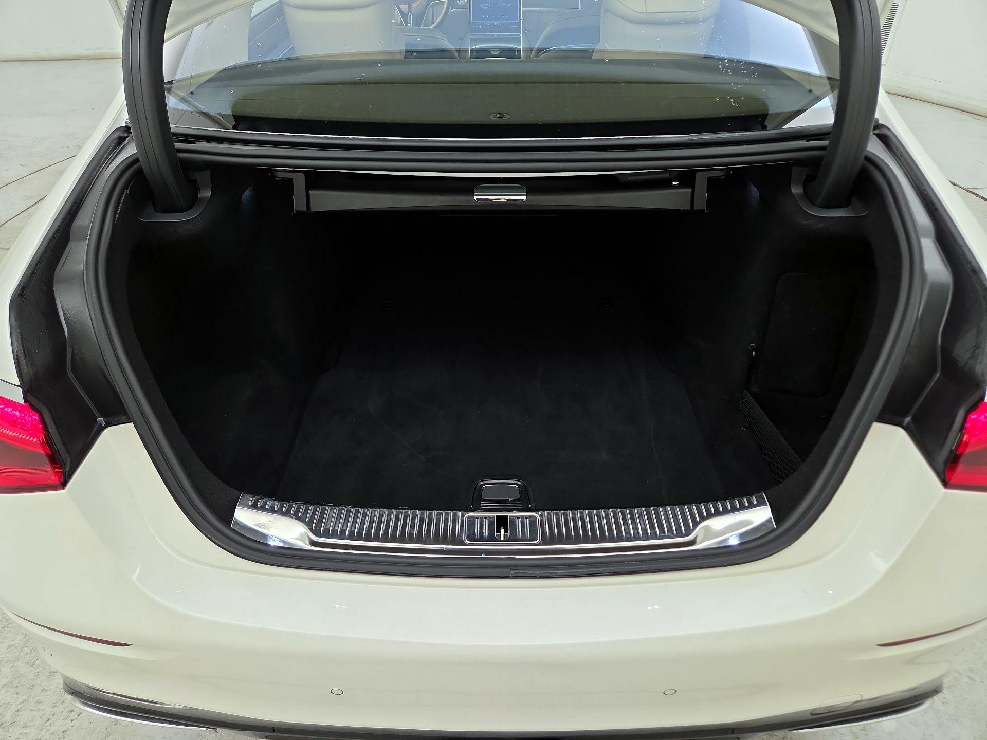 Thumbnail: 2022 Mercedes-Benz S-Class - 20