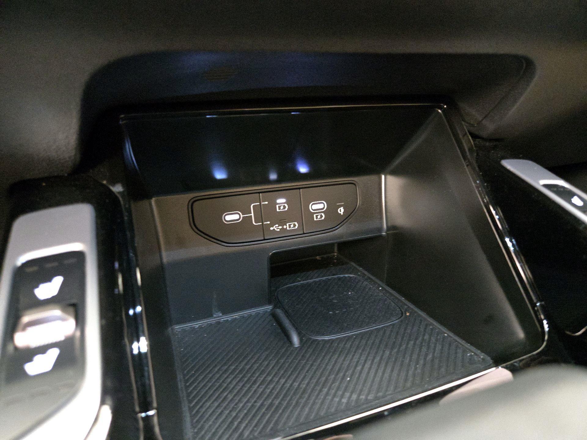 Thumbnail: 2024 Kia Sorento - 19