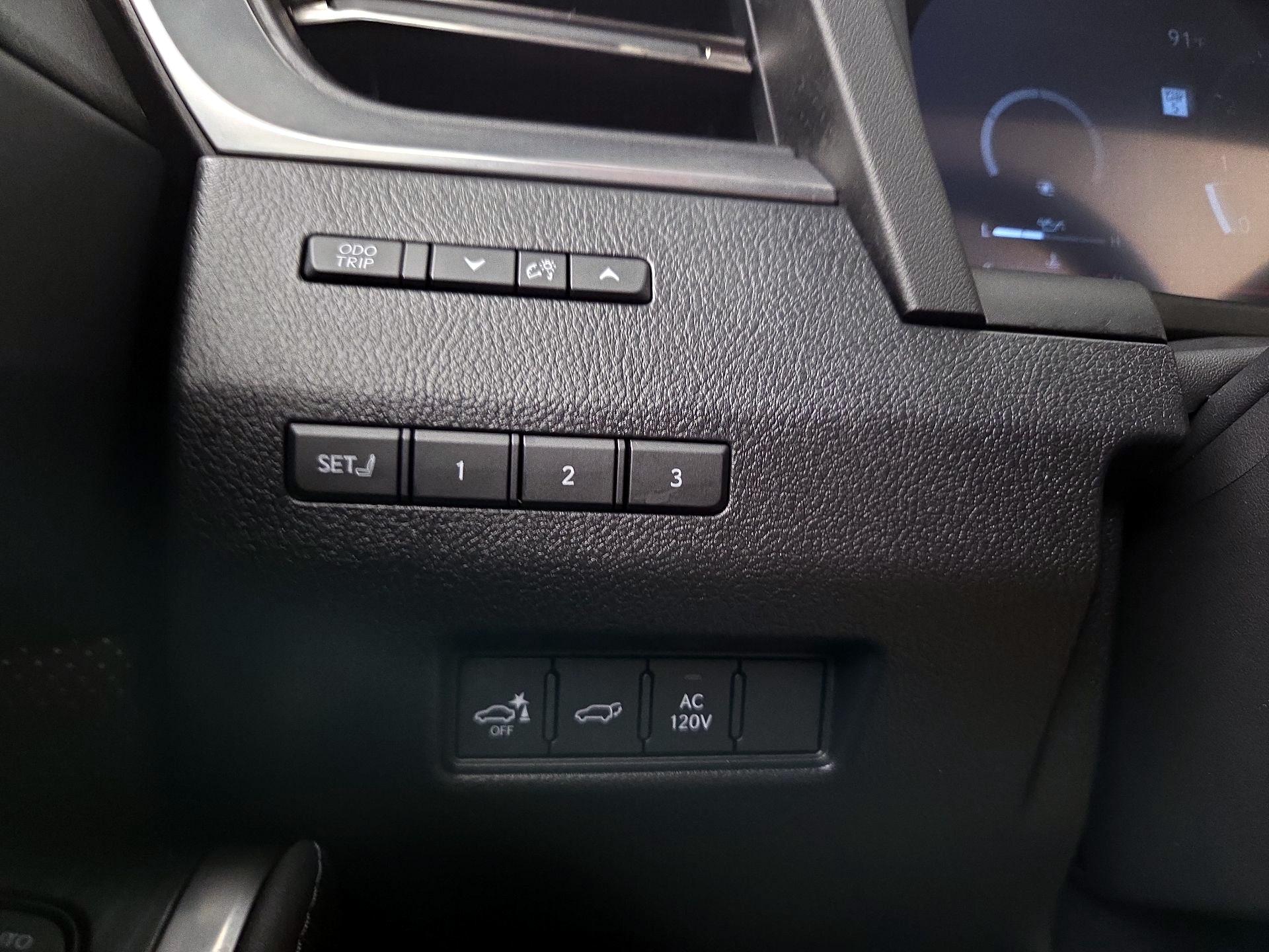 Thumbnail: 2025 Lexus GX - 11