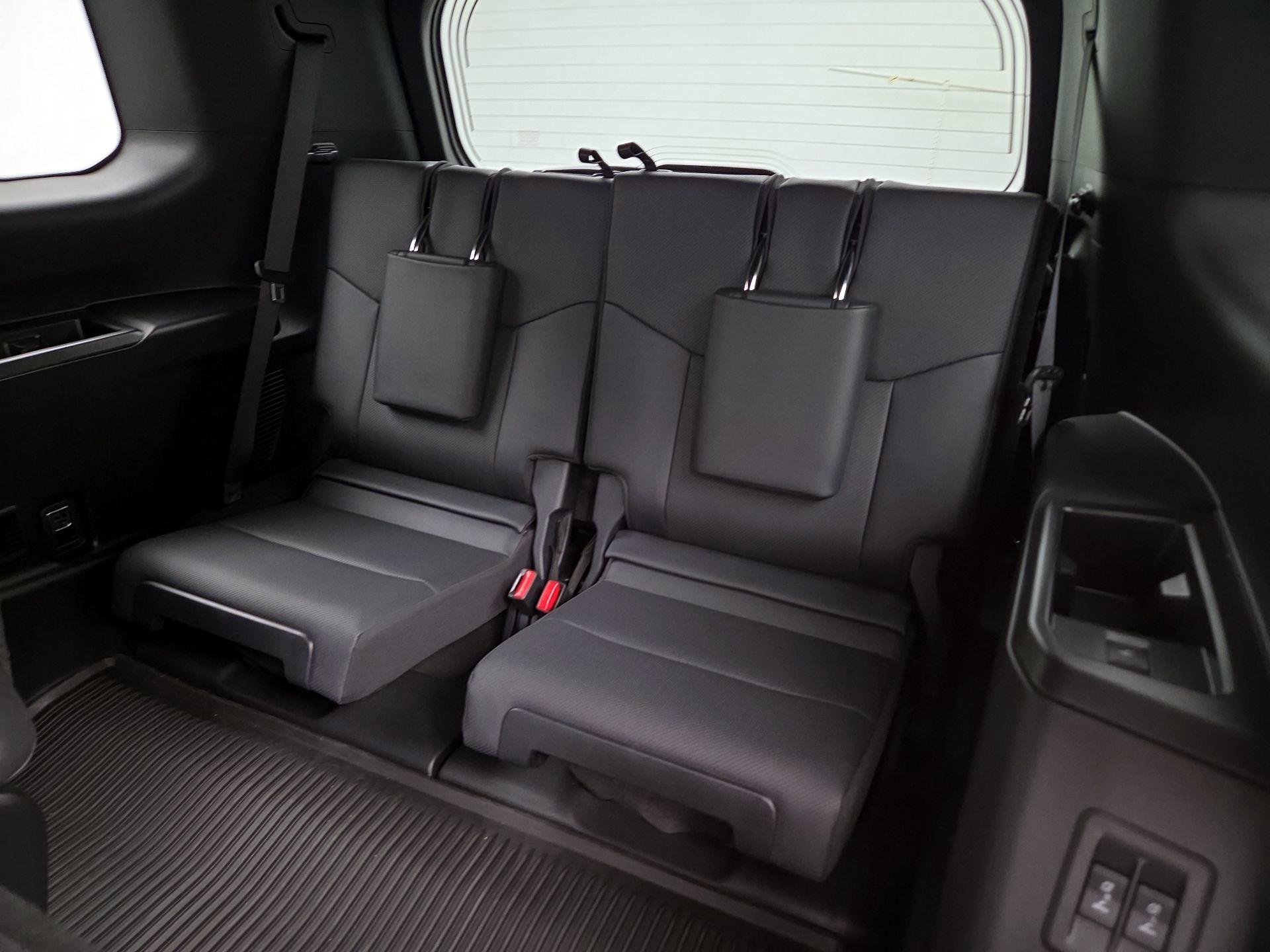 Thumbnail: 2025 Lexus GX - 19