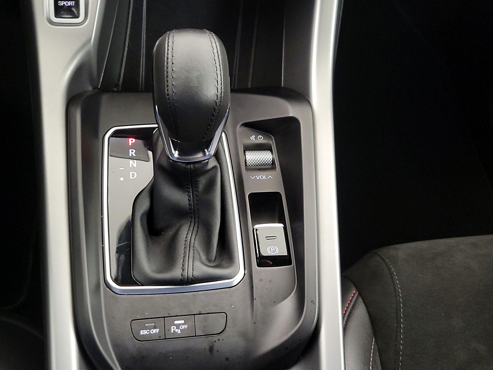 Thumbnail: 2024 Dodge Hornet - 17