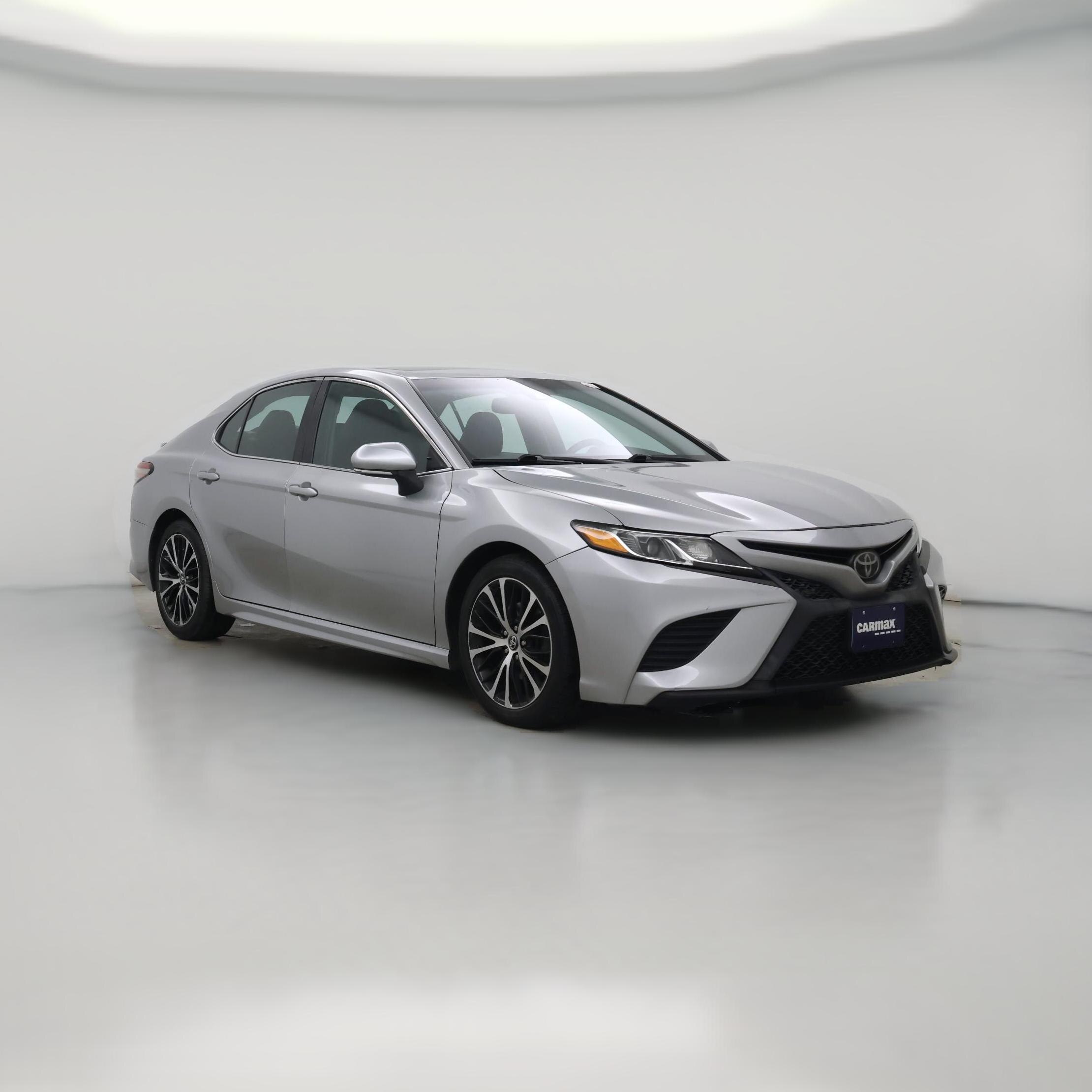 Thumbnail: 2018 Toyota Camry - 1