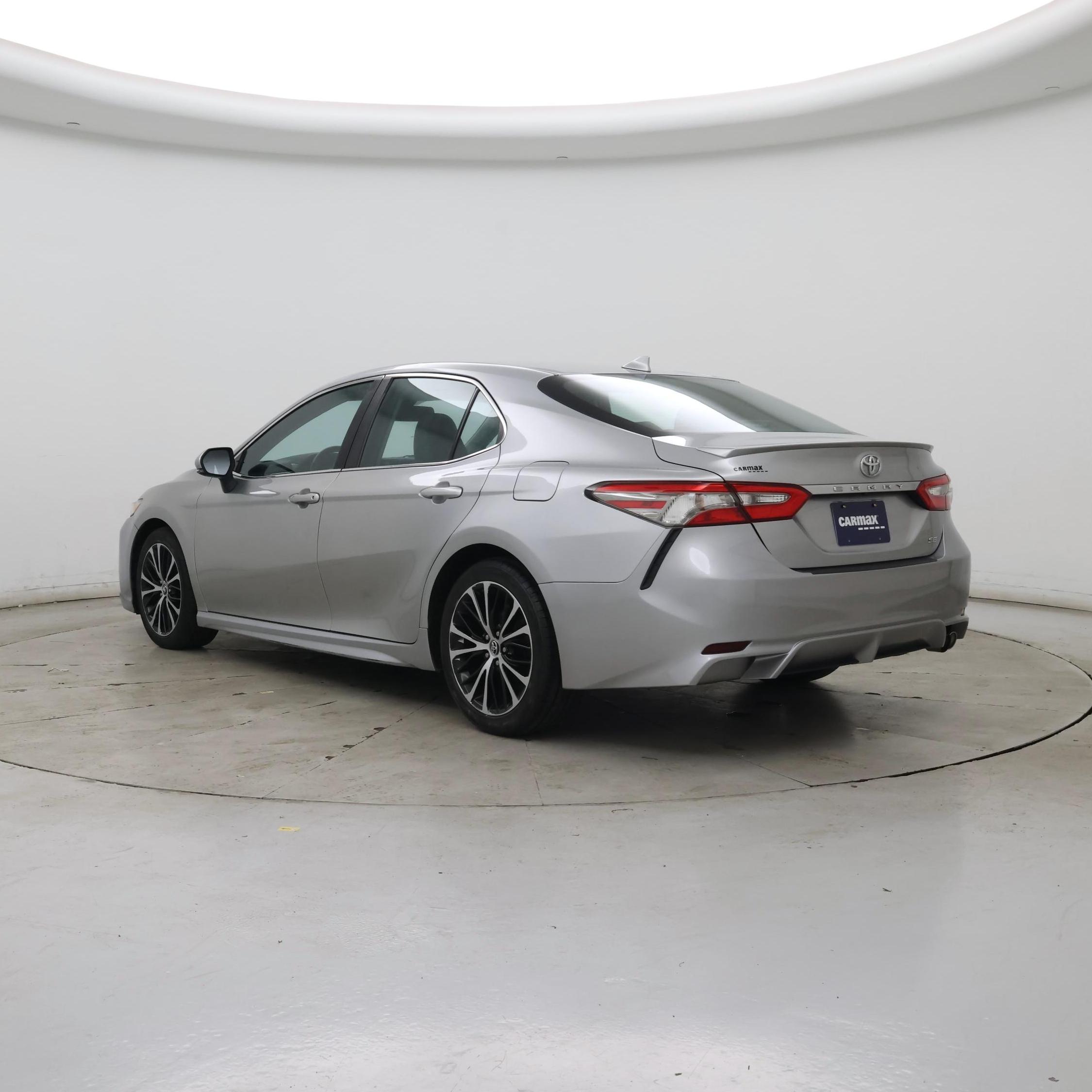 Thumbnail: 2018 Toyota Camry - 2