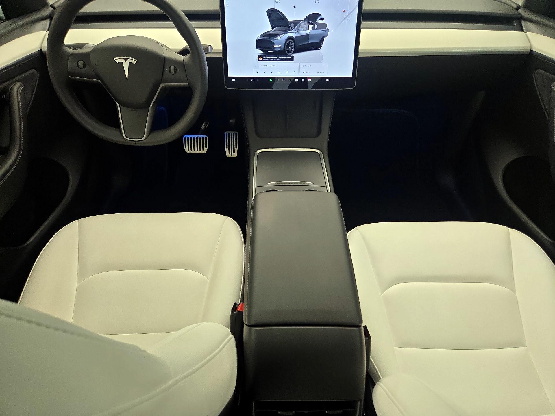 Thumbnail: 2023 Tesla Model Y - 9