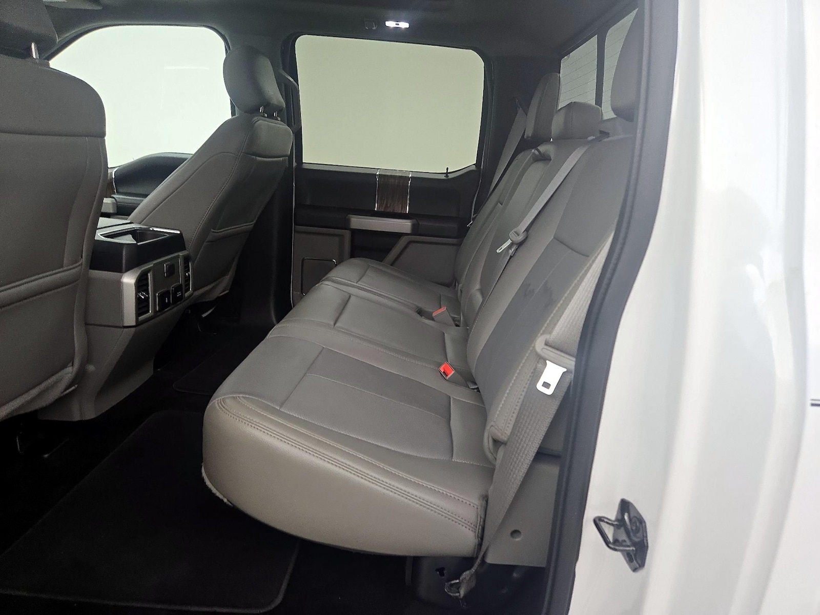 2018 Ford F-150 Lariat - Photo 22