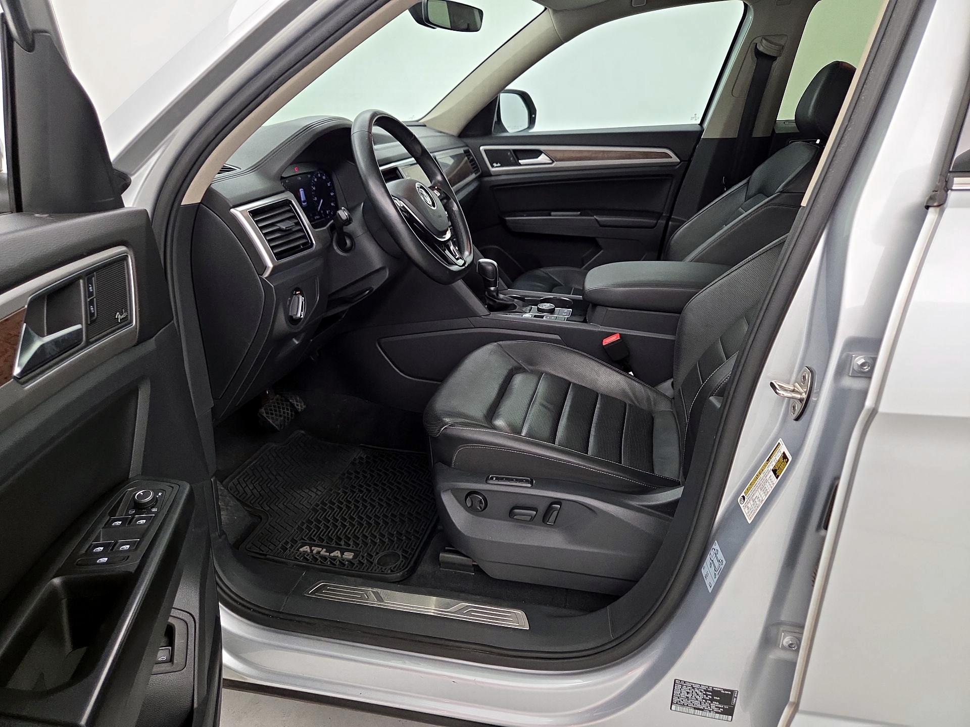 Thumbnail: 2018 Volkswagen Atlas - 11