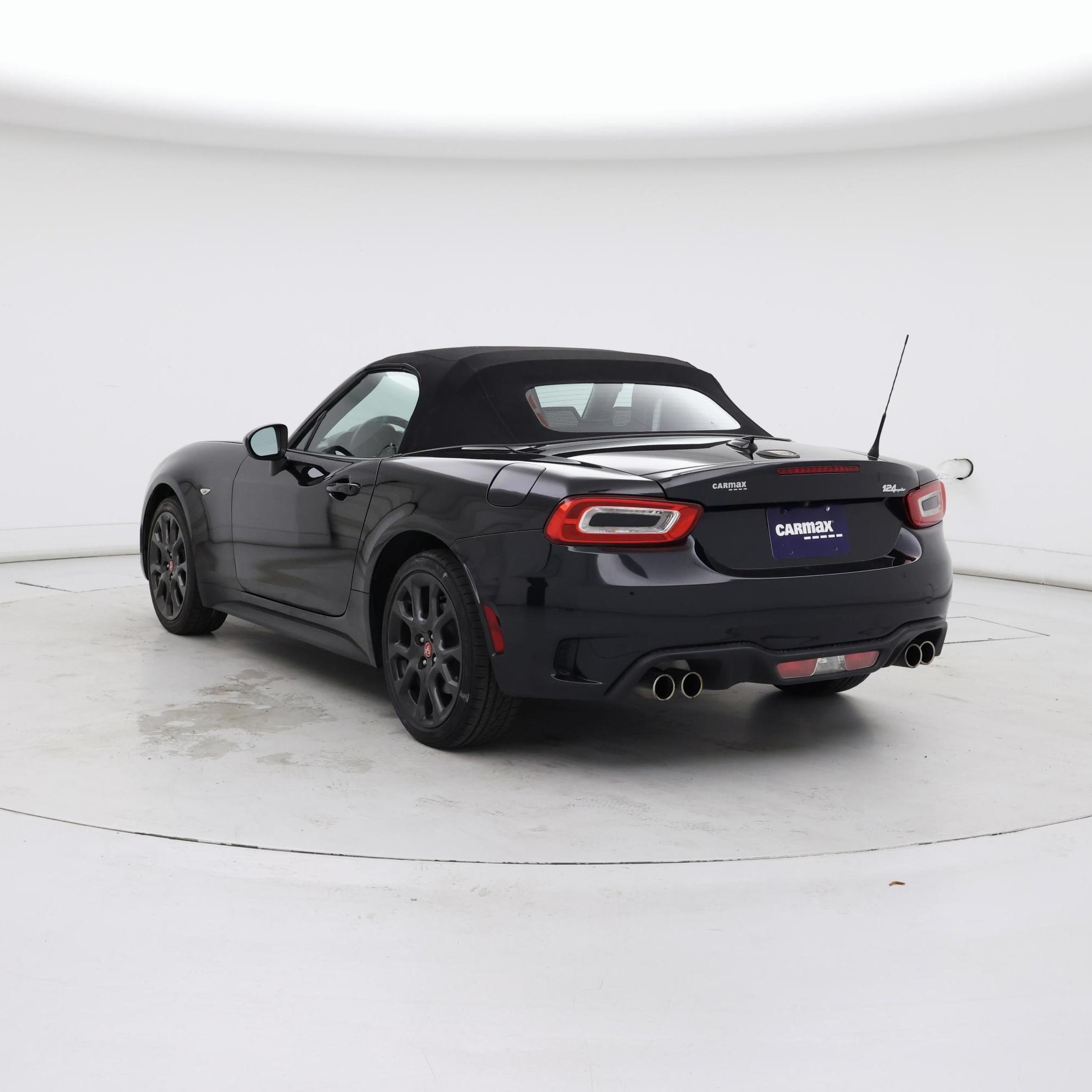 Thumbnail: 2019 Fiat 124 Spider - 2