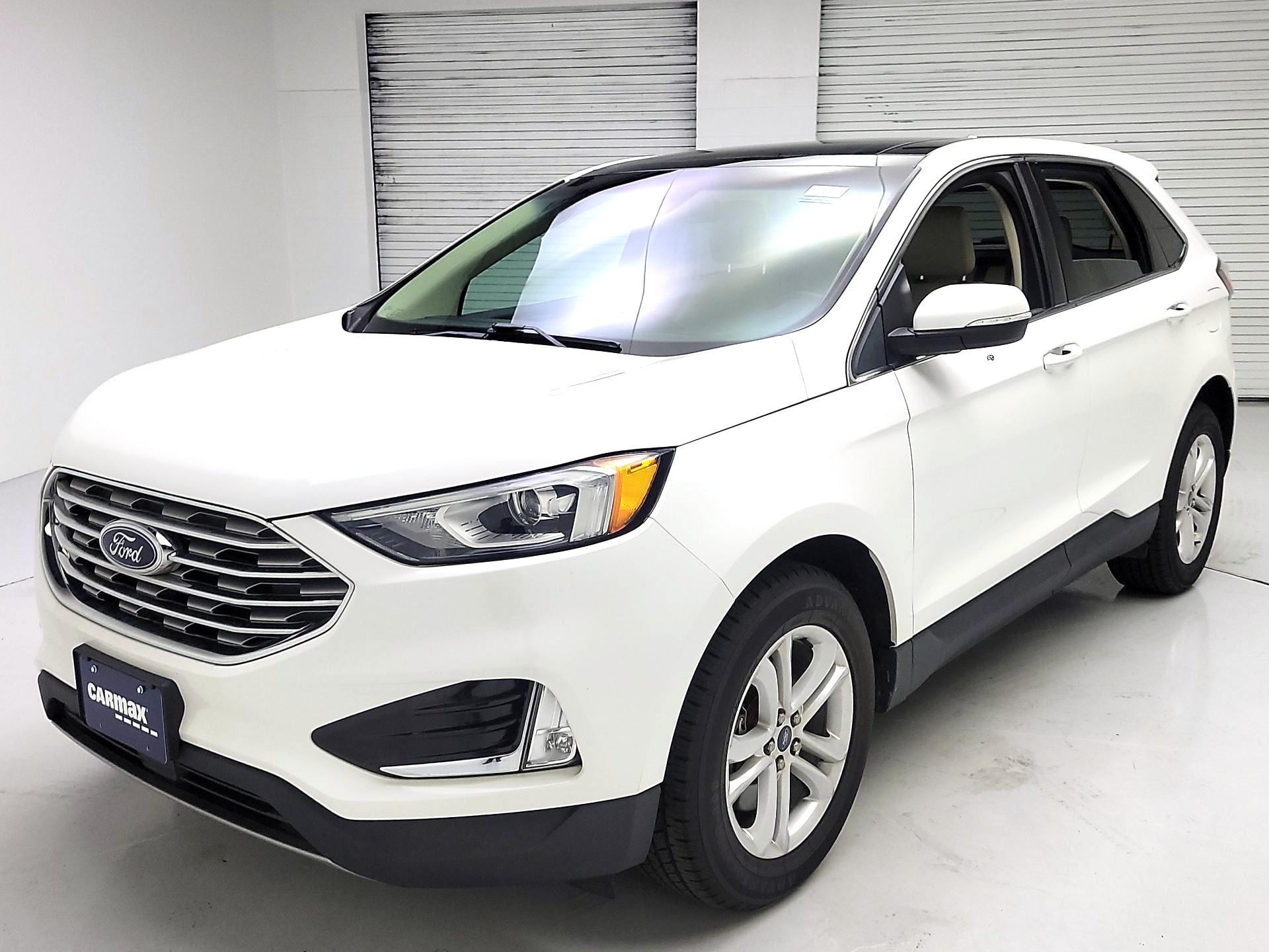 Thumbnail: 2020 Ford Edge - 3