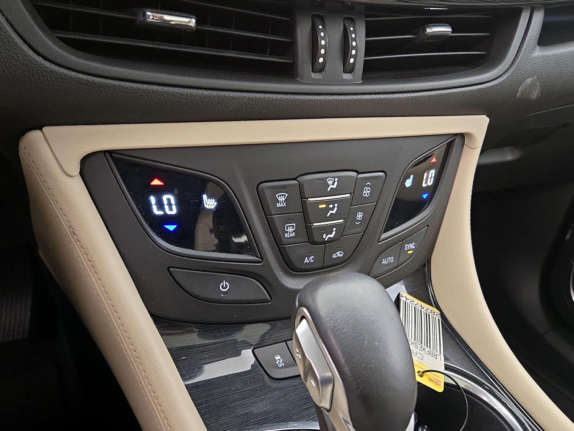 Thumbnail: 2017 Buick Envision - 17