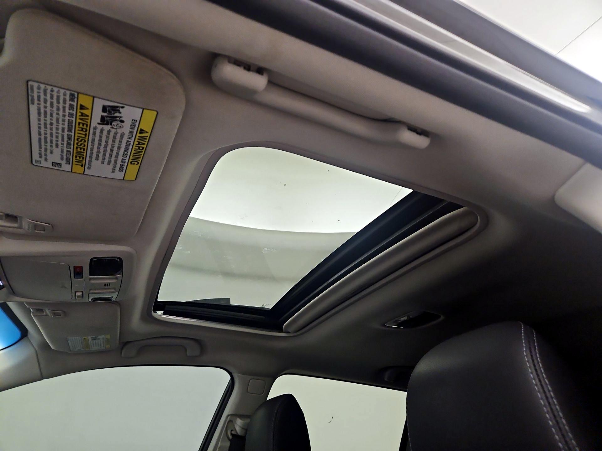 Thumbnail: 2017 Subaru Outback - 19