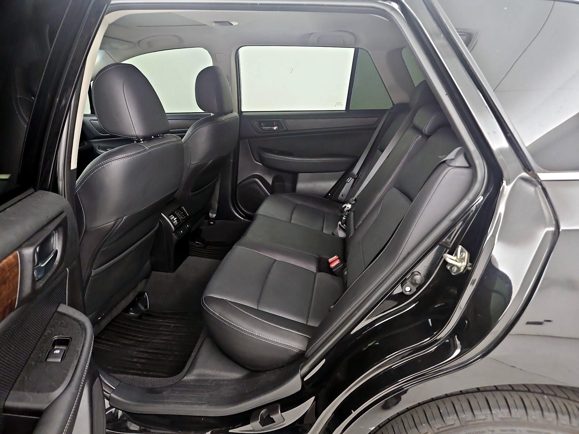 Thumbnail: 2017 Subaru Outback - 20